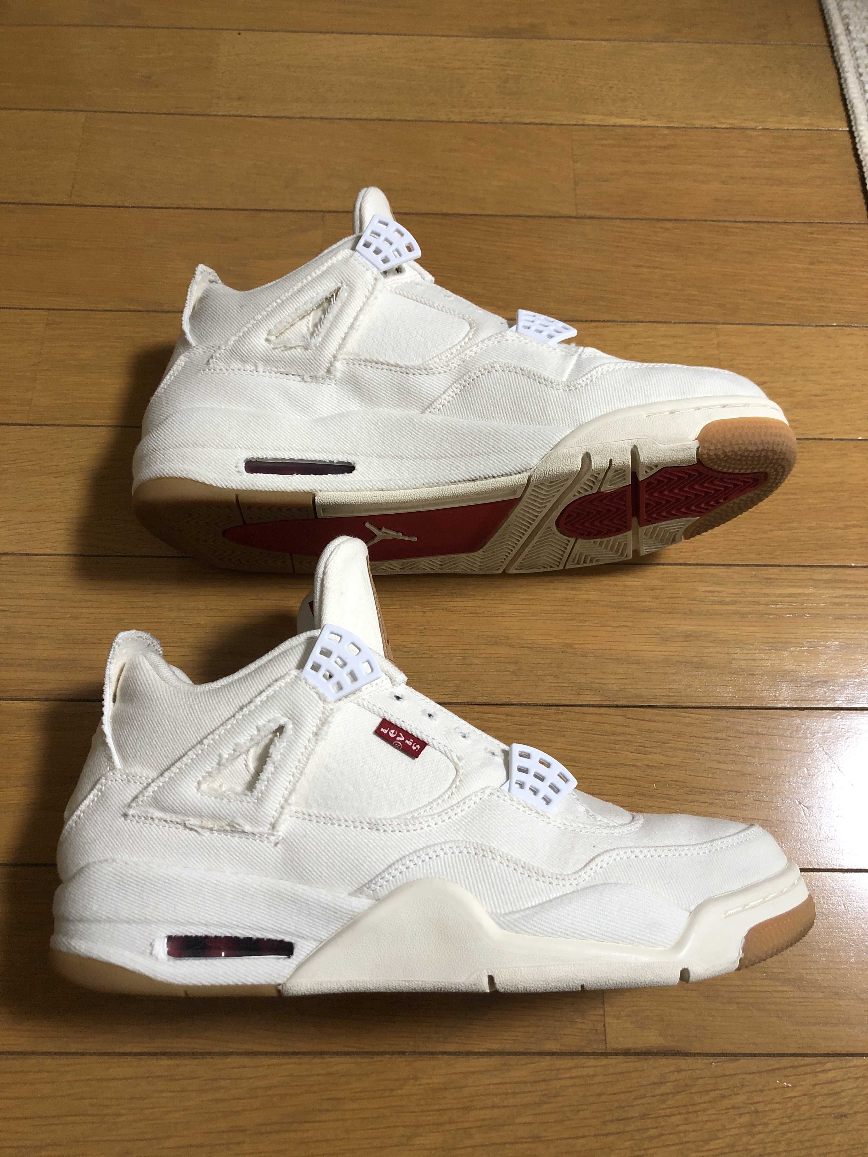 NIKE × LEVI’S AIR JORDAN 4 "WHITE DENIM"(タグ:LEVIS®)