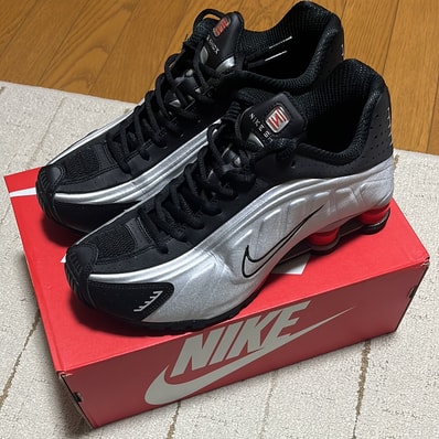 Nike Shox R4 "Metallic Silver/Red" (2024) HQ1988-002
