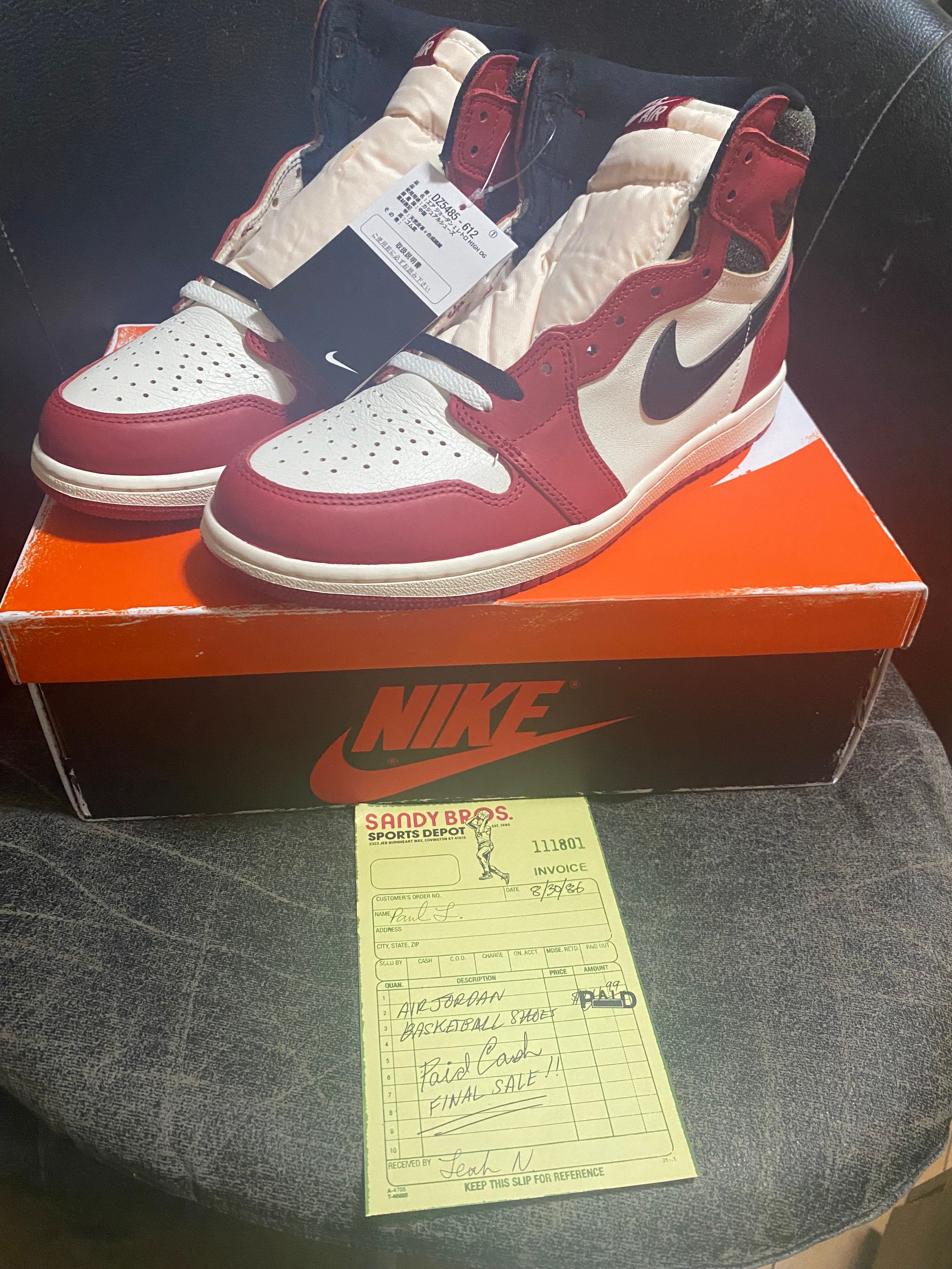 Nike Air Jordan 1 High OG "Lost & Found/Chicago"