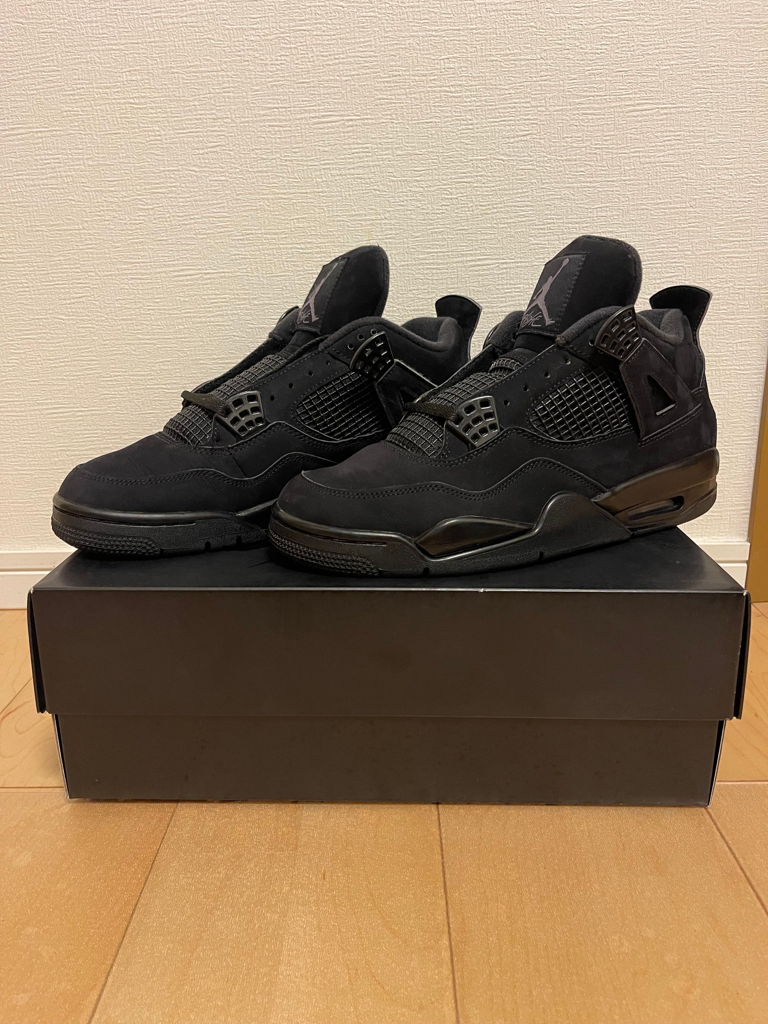 Nike Air Jordan 4 "Black Cat"
