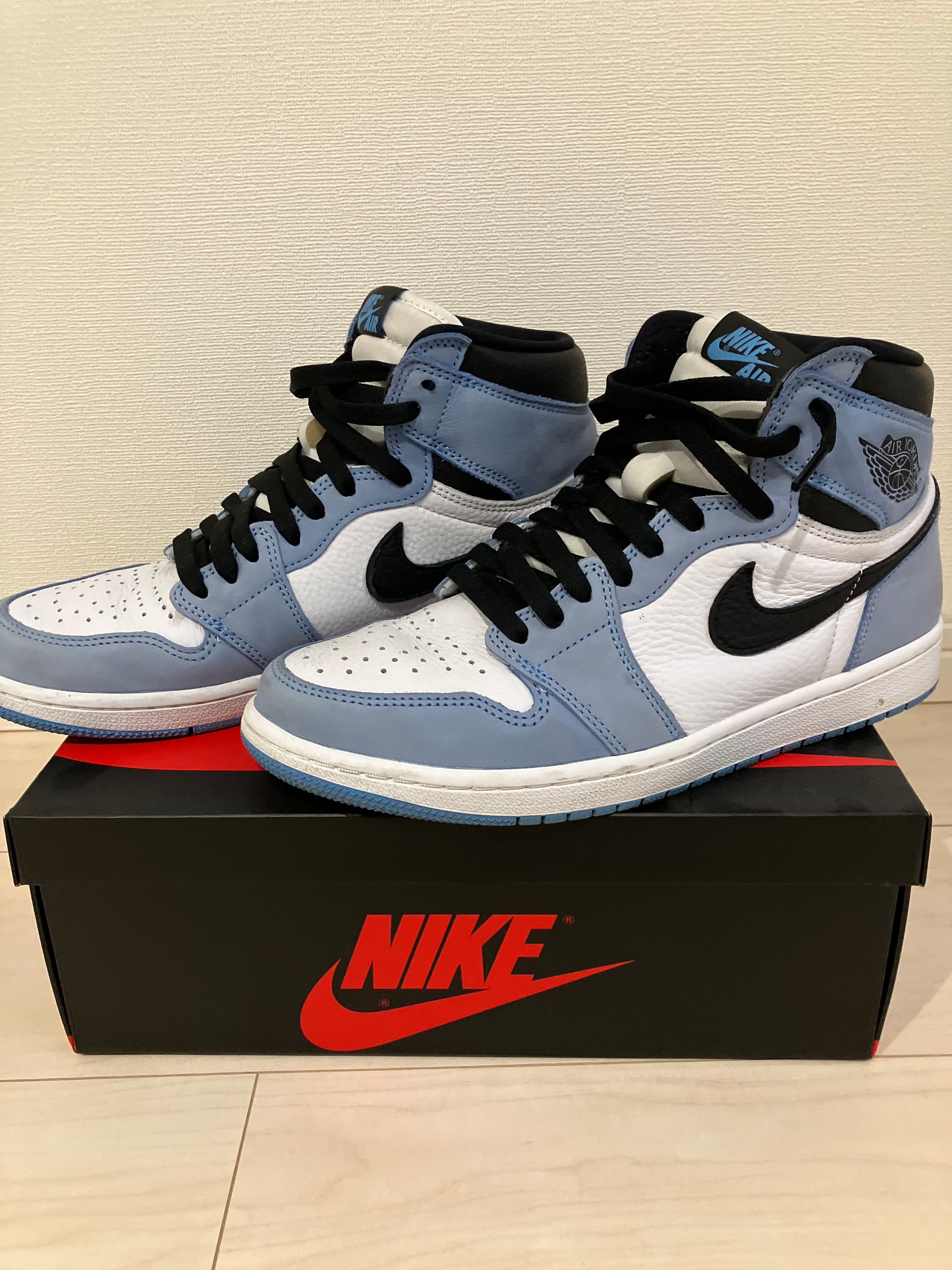Nike Air Jordan 1 High OG "University Blue"