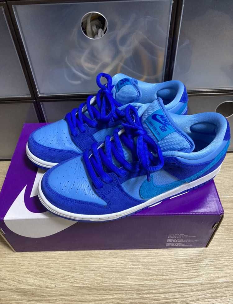 Nike SB Dunk Low "Blue Raspberry"
