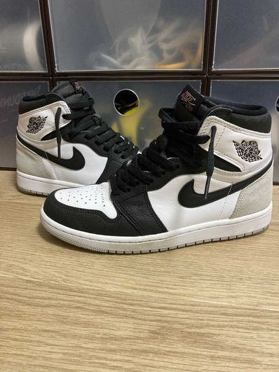 Nike Air Jordan 1 High OG "Bleached Coral"