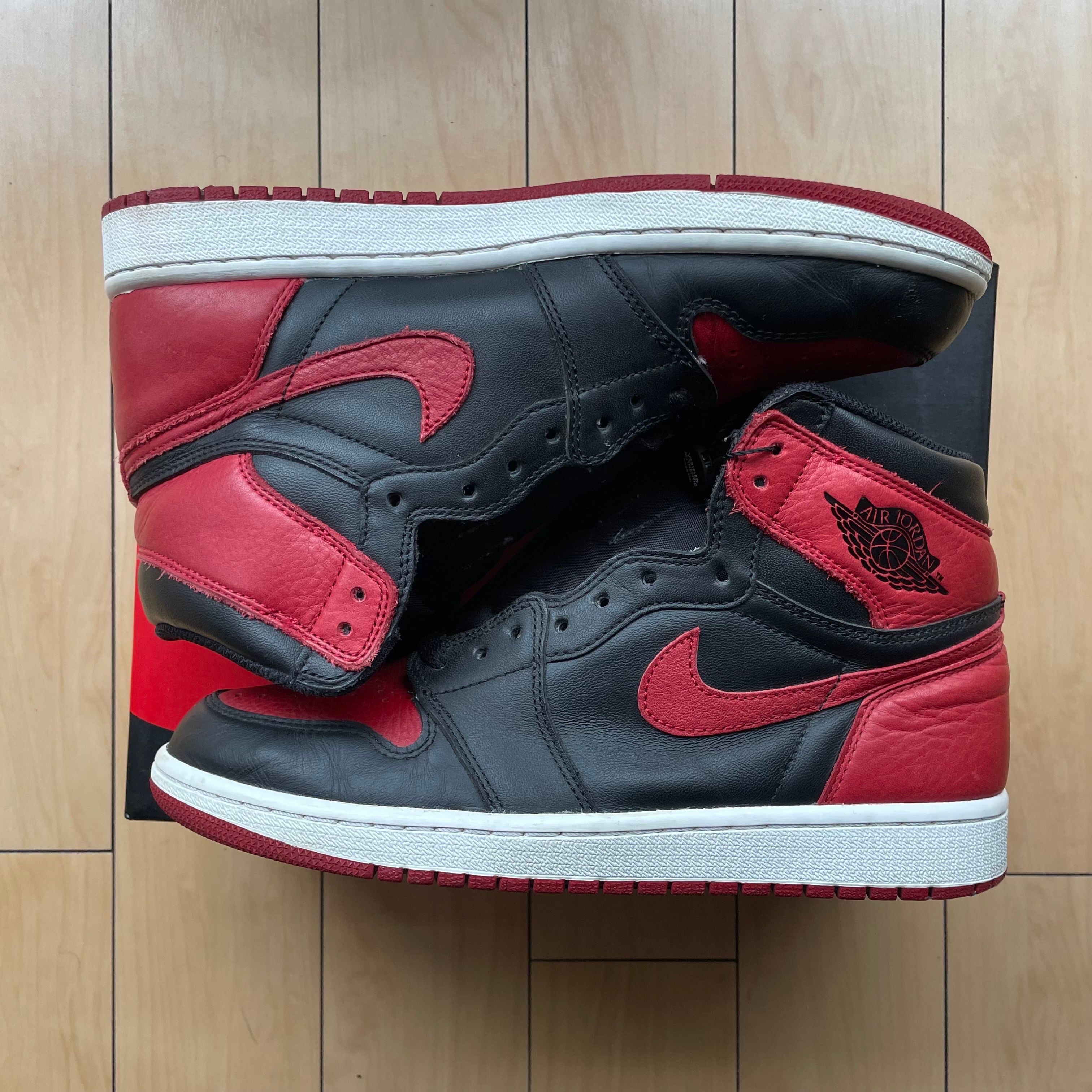 Nike Air Jordan 1 Retro High OG "Bred/Banned" (2016)