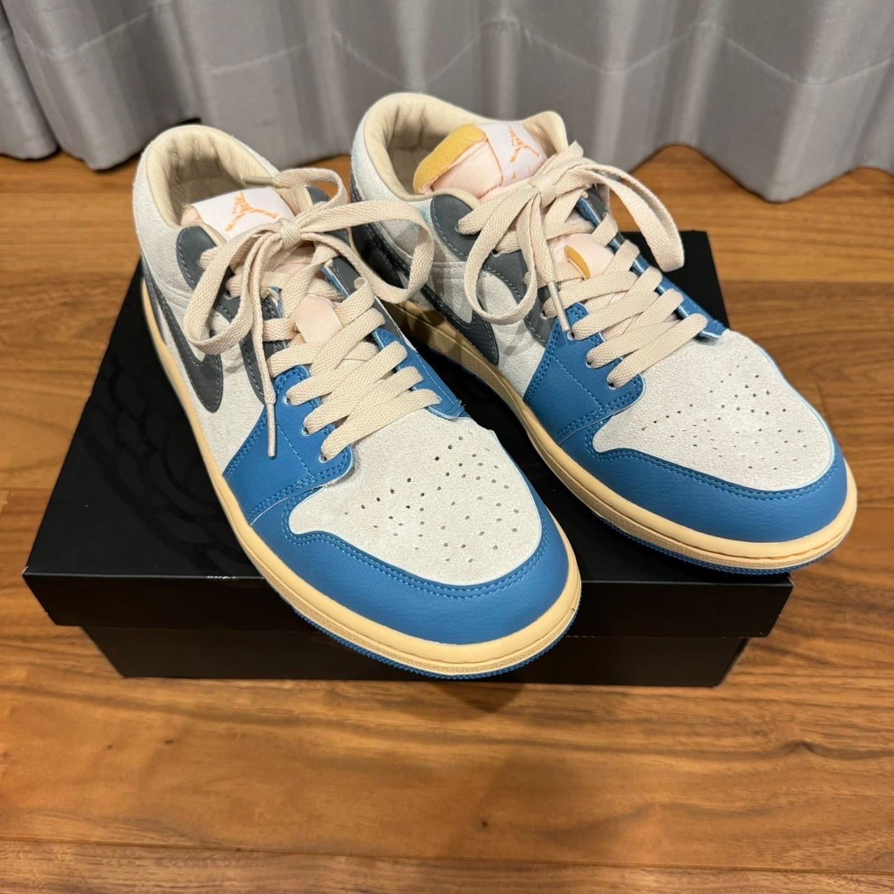Nike Air Jordan 1 Low "Tokyo 96"
