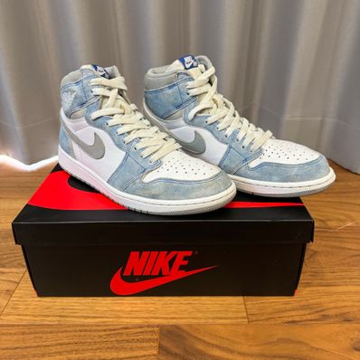 Nike Air Jordan 1 High OG "Hyper Royal"