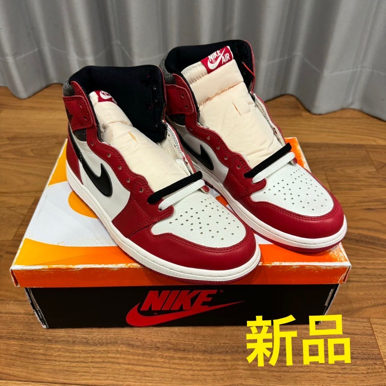 Nike Air Jordan 1 High OG "Lost & Found/Chicago"