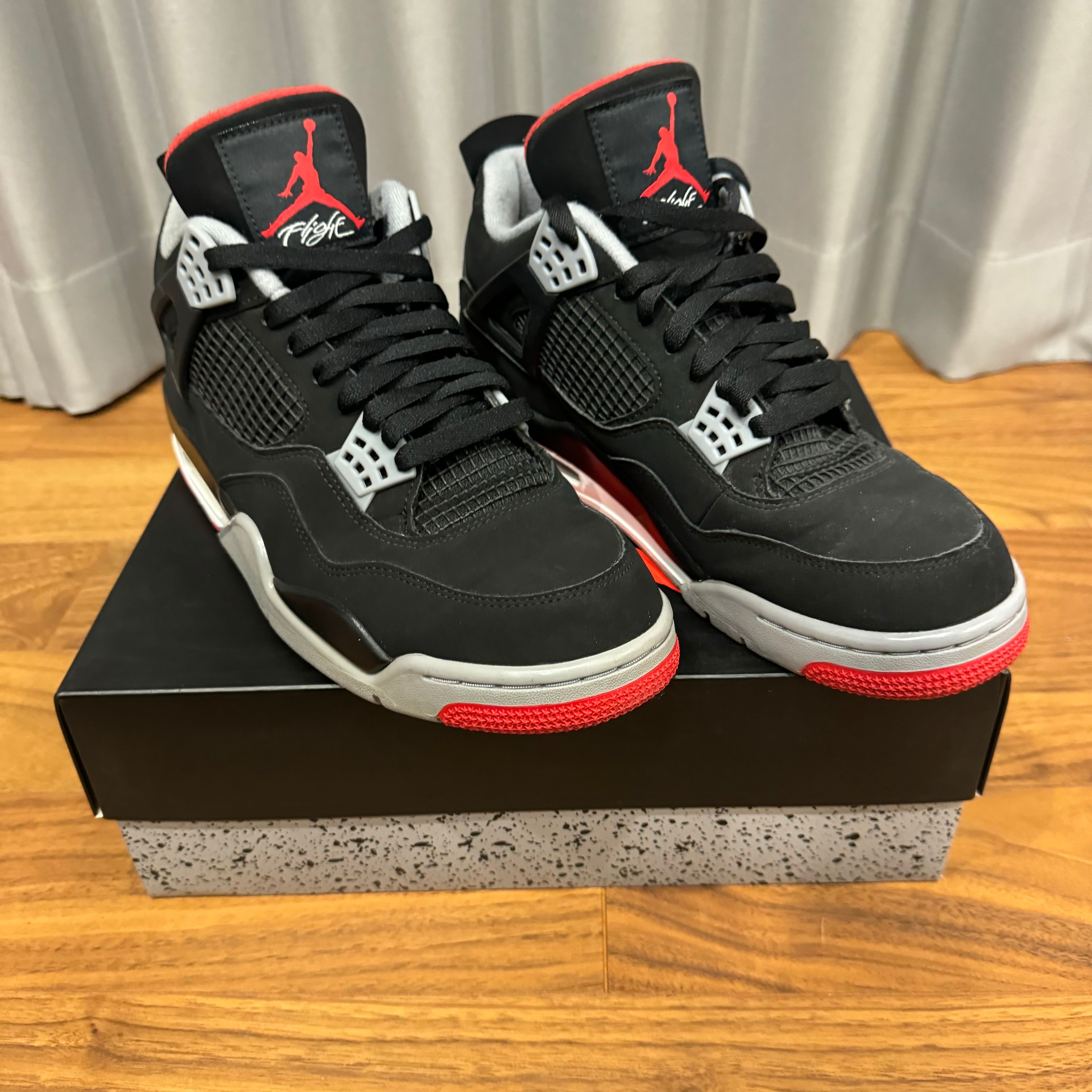 Nike Air Jordan 4 Retro "Bred" (2019)