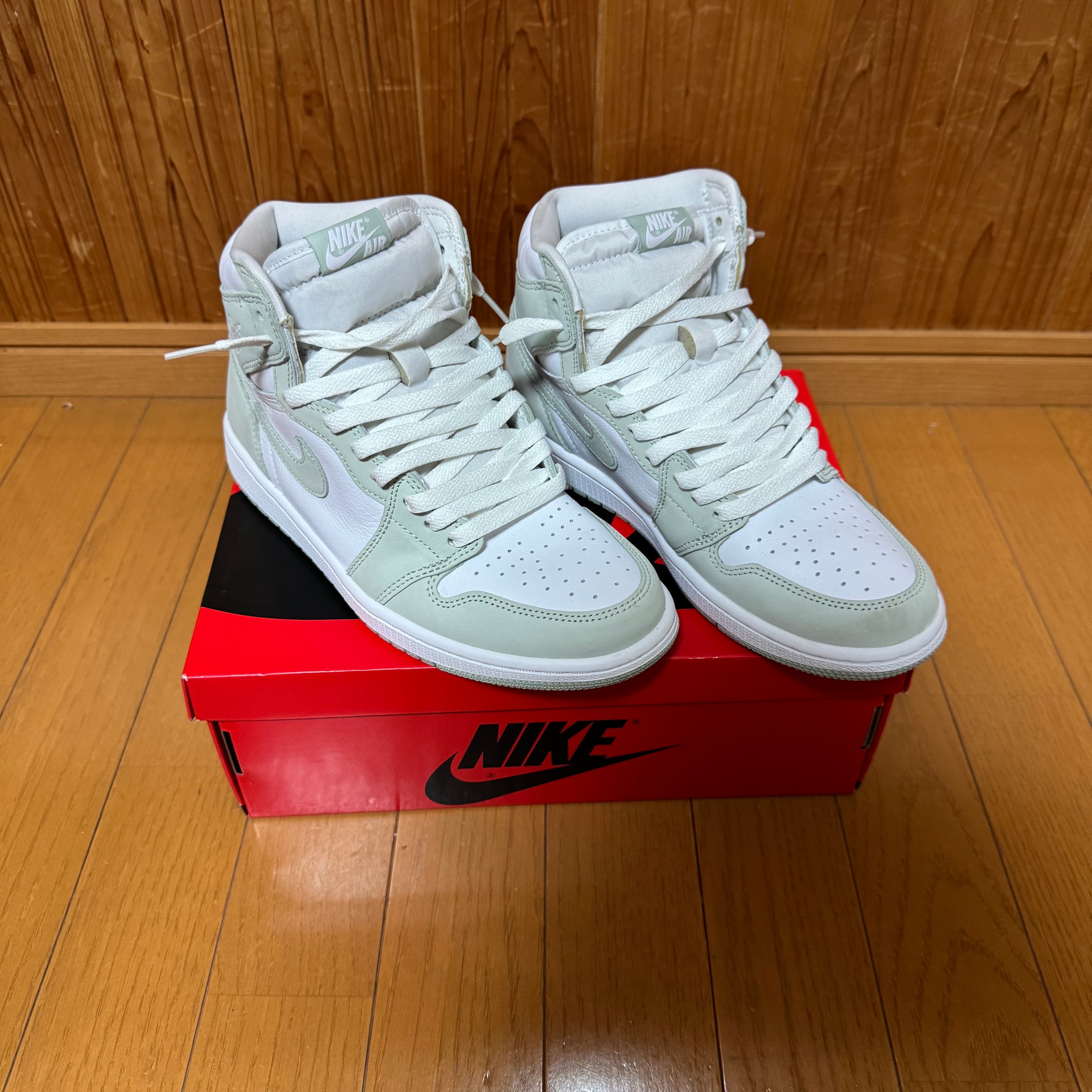 ナイキ ウィメンズ エアジョーダン1 ハイ OG "シーフォーム"