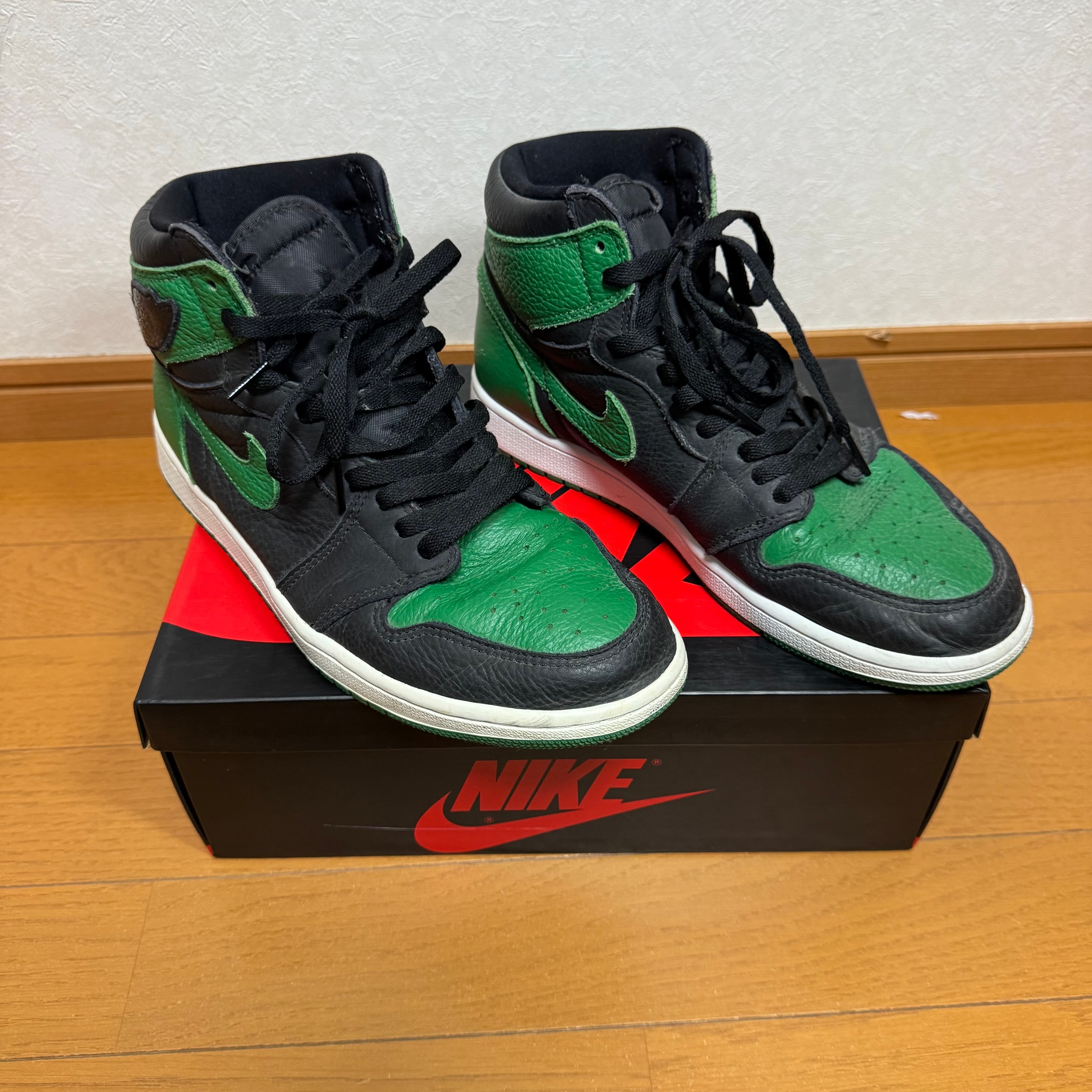Nike Air Jordan 1 Retro High OG "Black/Pine Green" (2020)