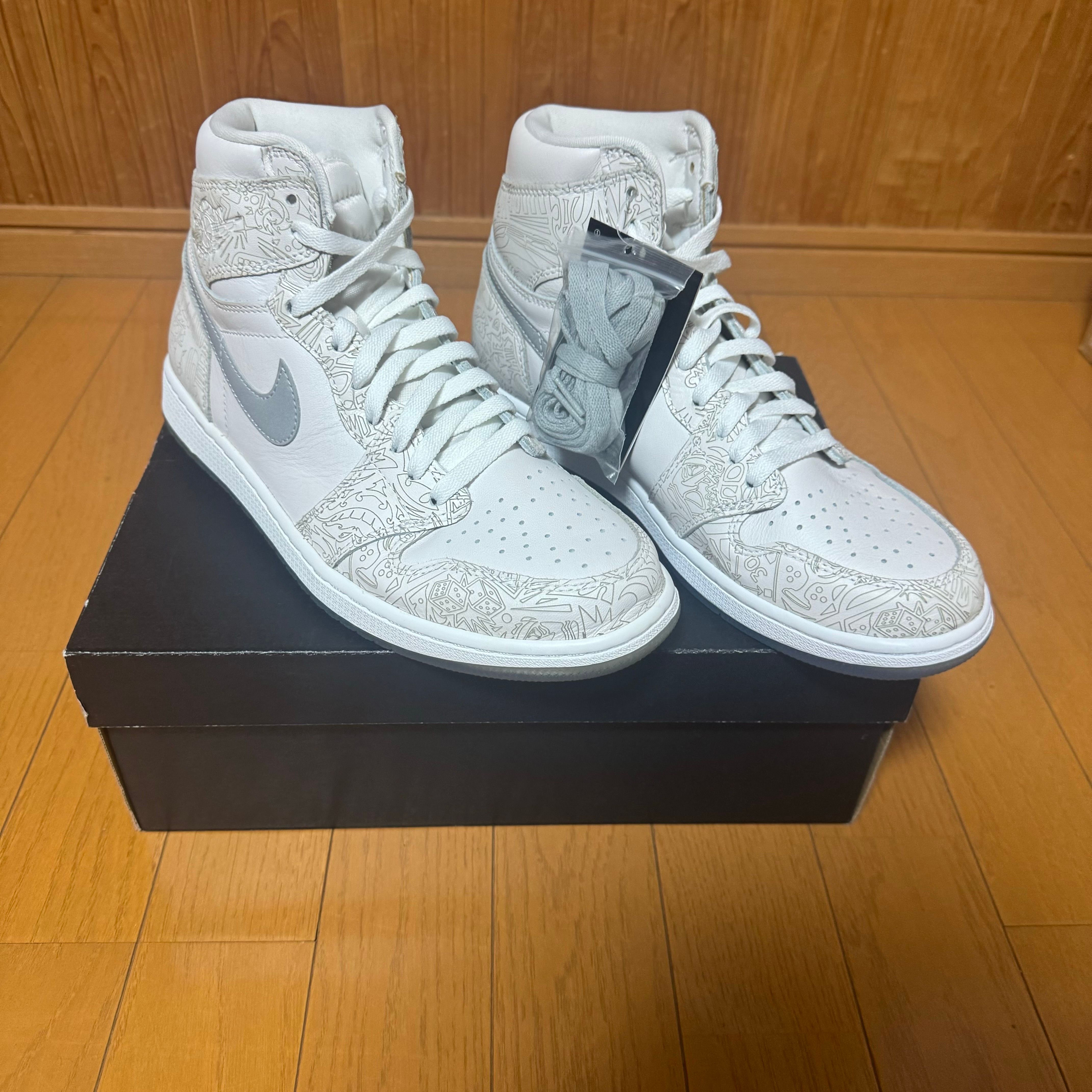 Nike Air Jordan 1 Retro High 30th Anniversary Laser 中古一覧 
