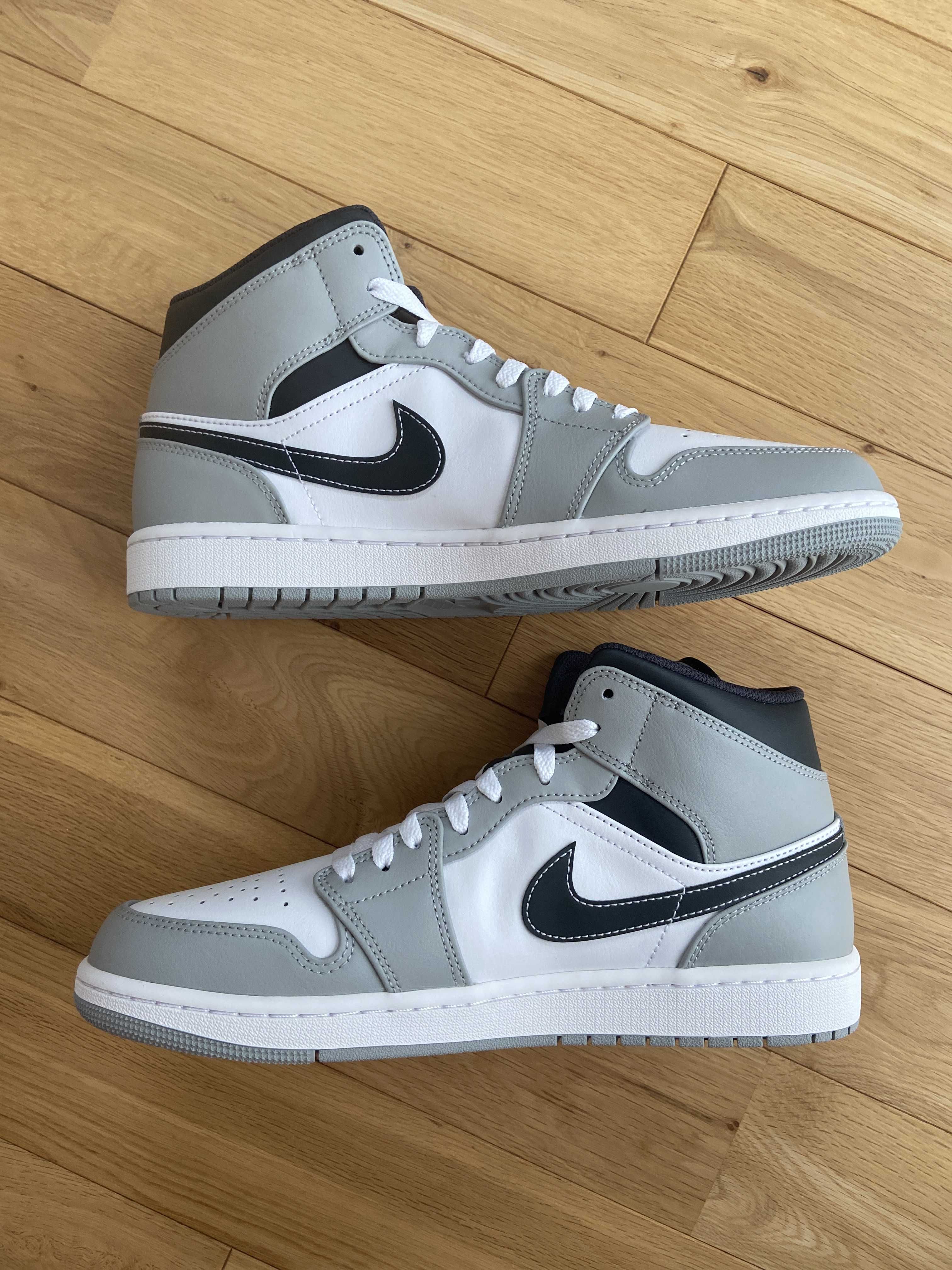 Nike Air Jordan 1 Mid "Grey White/Anthracite"