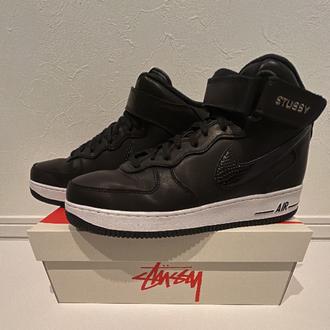 Stussy × Nike Air Force 1 Mid "Black/Black"