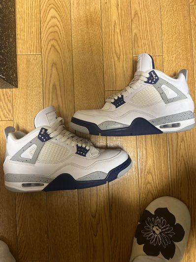 Nike Air Jordan 4