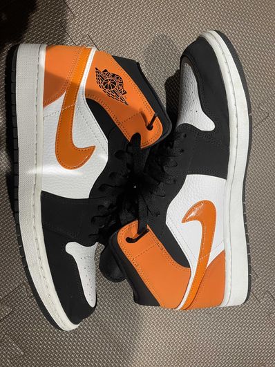 NIKE AIR JORDAN 1 MID "SHATTERED BACKBOARD"