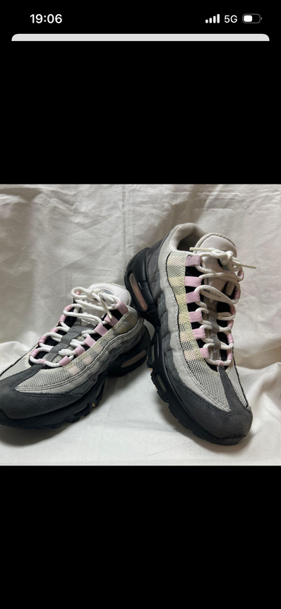 Nike Air Max 95 "Gunsmoke/Pink Foam"