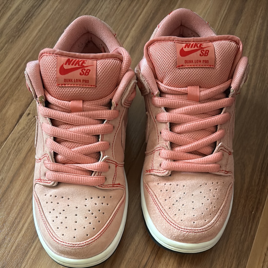Nike SB Dunk Low "Pink Pig"