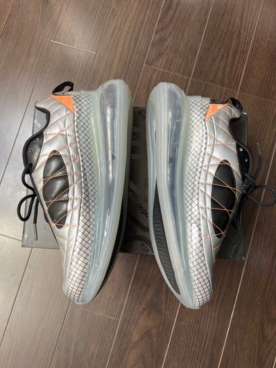 NIKE AIR MAX 720-818 METALLIC SILVER