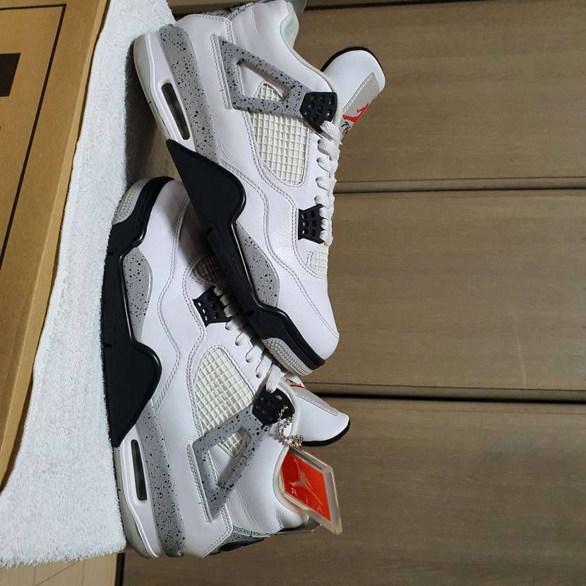 Nike Air Jordan 4 Retro "White Cement" (2016)