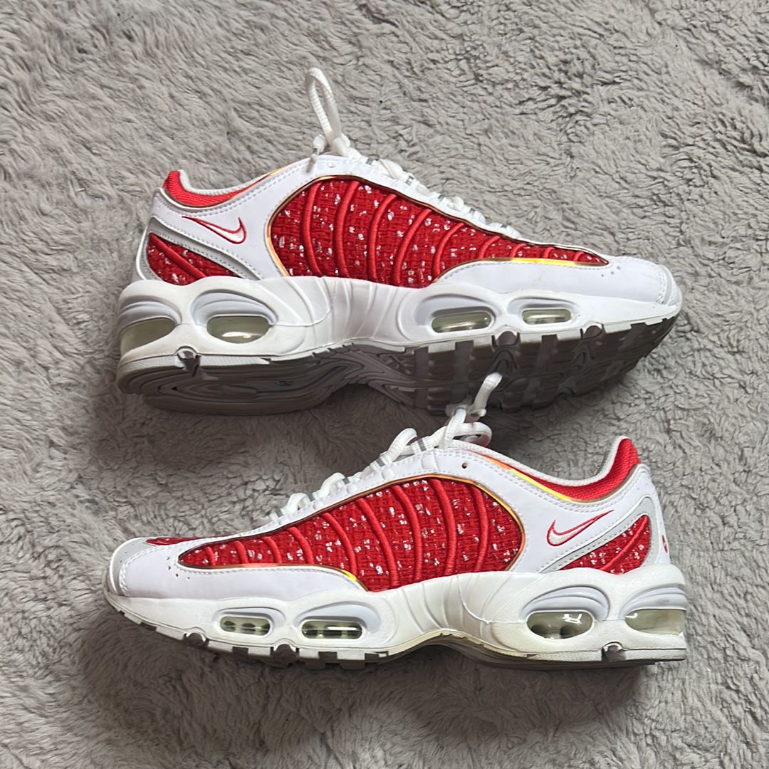 Supreme × Nike Air Max Tailwind 4 "Red"