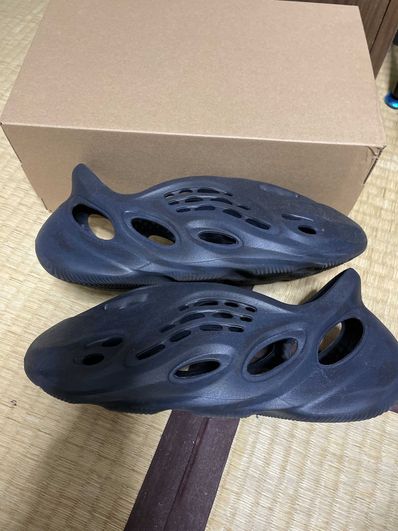 adidas YEEZY Foam Runner "Mineral Blue"