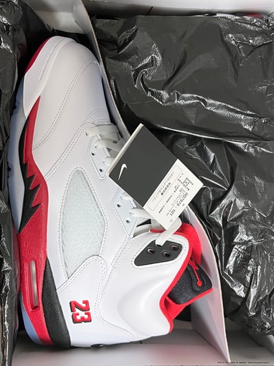 Nike Air Jordan 5 Retro OG "Fire Red/Black Tongue" (2025)