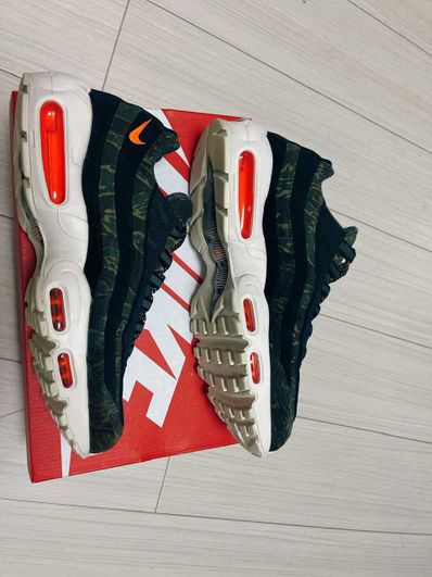 Carharte WIP × Nike Air Max 95 "Black/Sail/Total Orange"