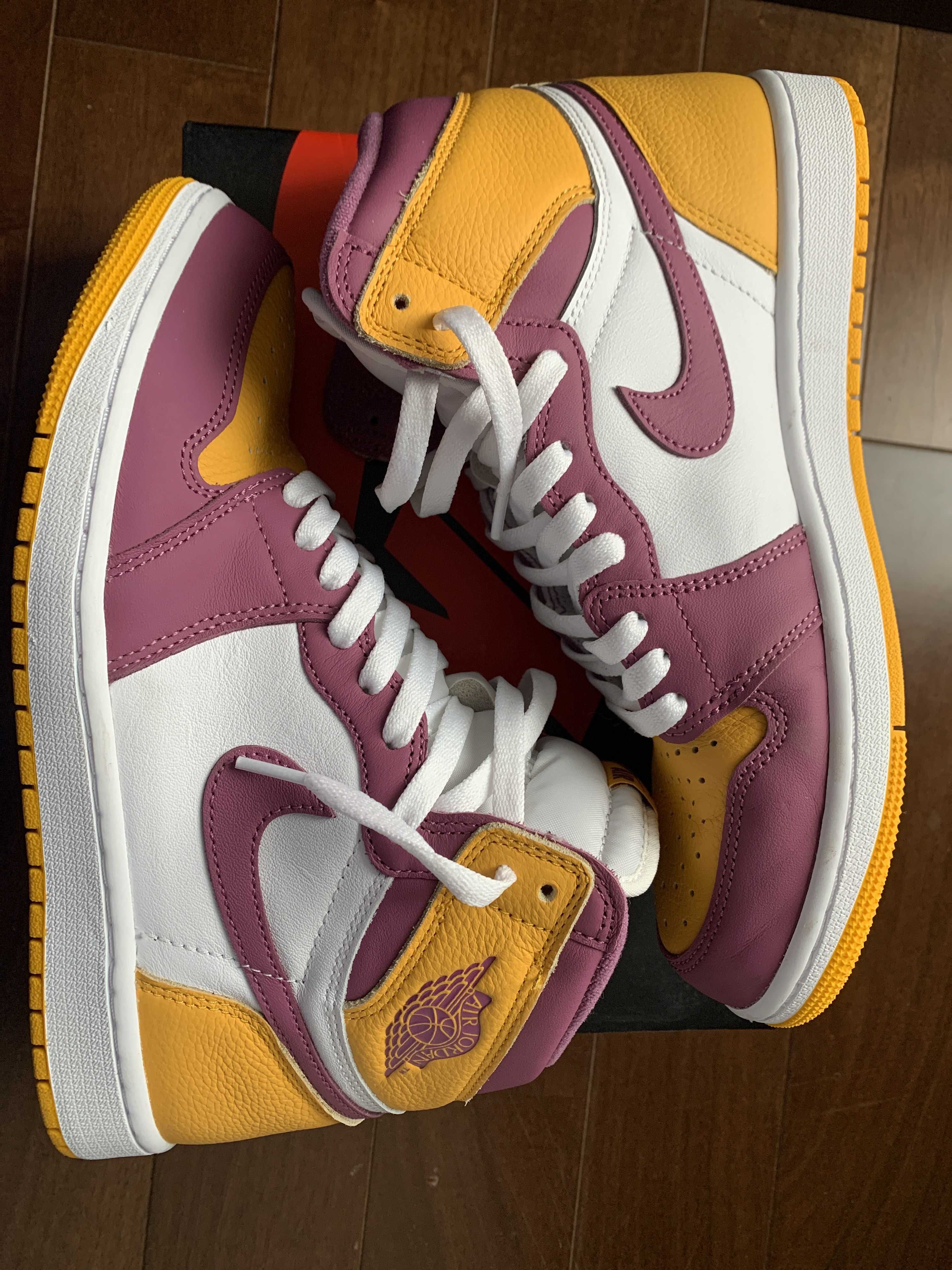 Nike Air Jordan 1 High OG "Brotherhood"