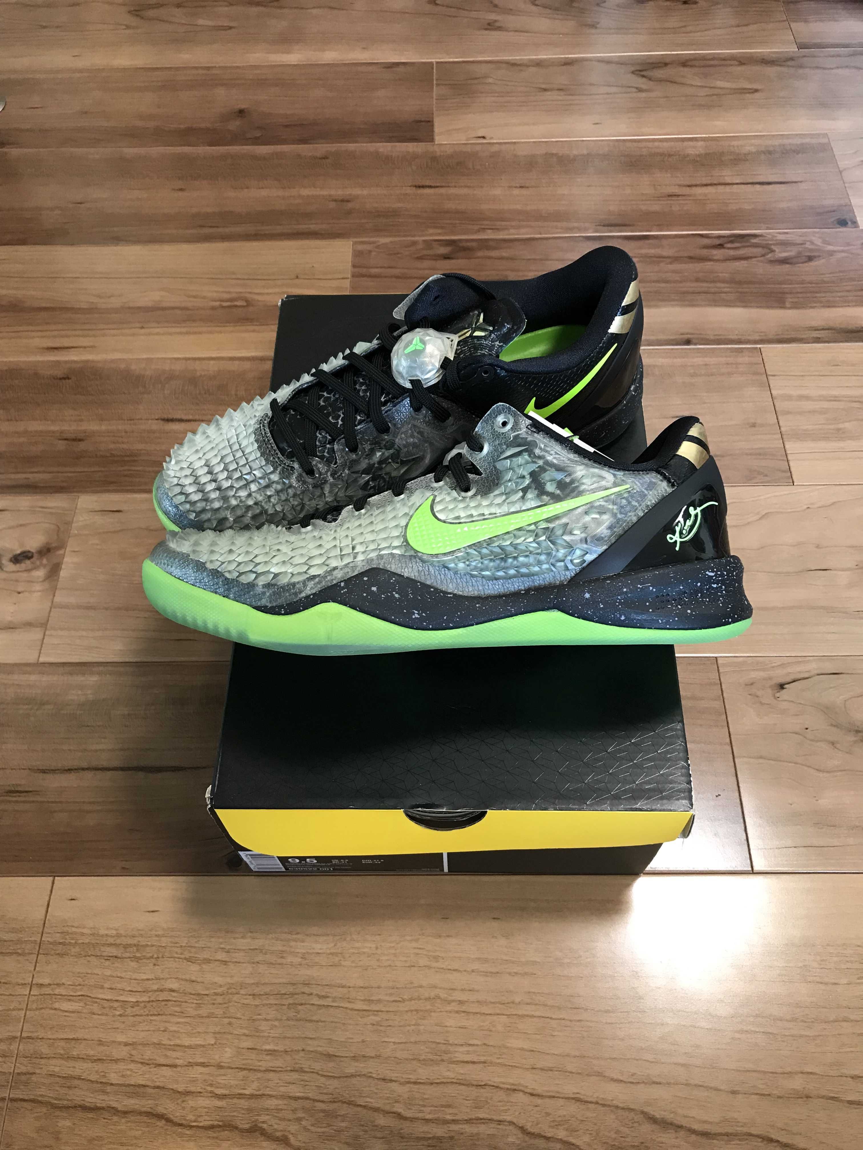 Nike Kobe 6 Protro "Grinch" (2020)