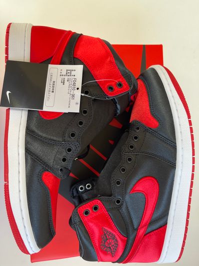 Nike Women's Air Jordan 1 Retro High OG "Satin Bred"