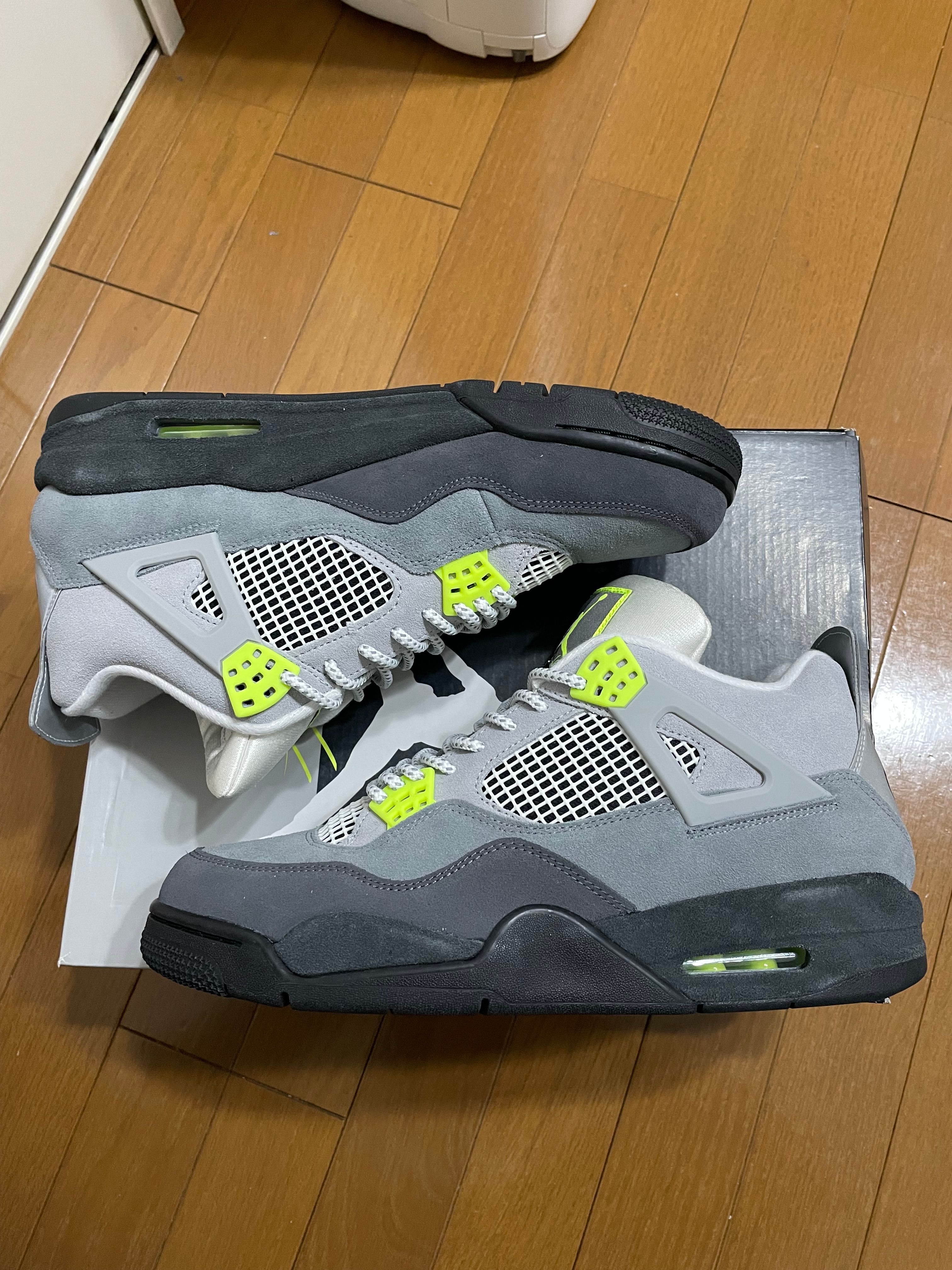 NIKE AIR JORDAN 4 RETRO LE "NEON"