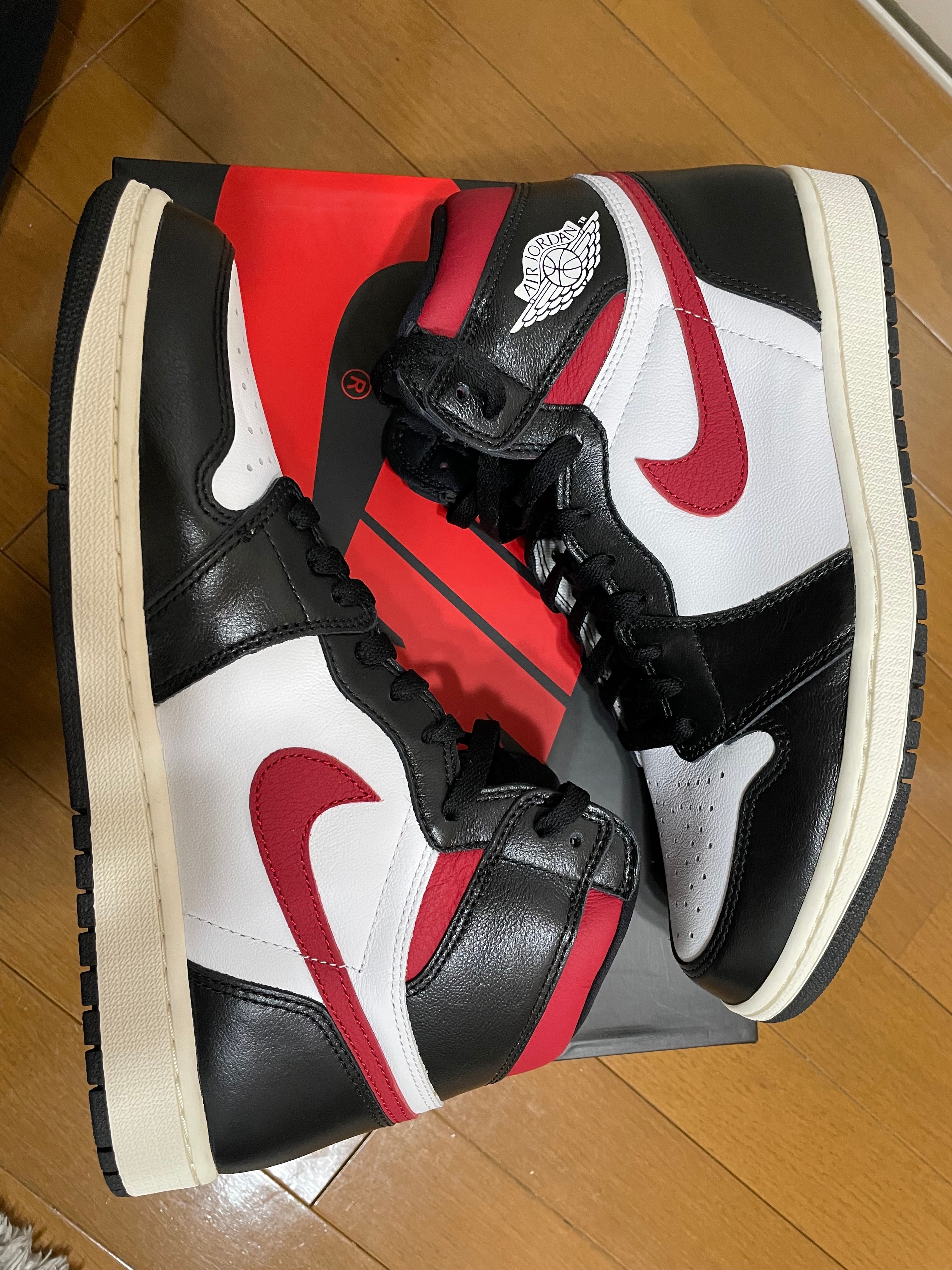 Nike Air Jordan 1 Retro High "Black/White/Sail/Gym Red"