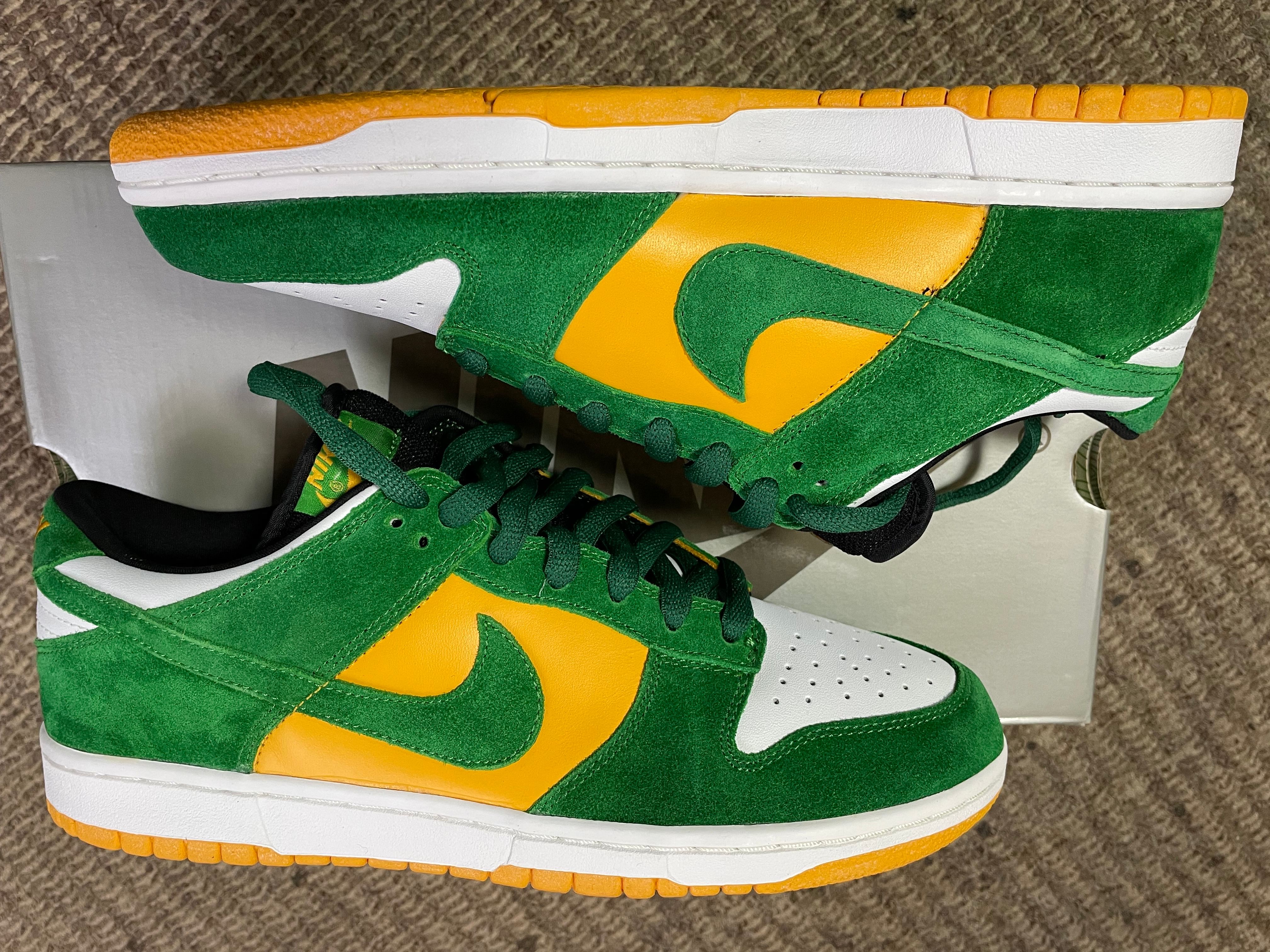 Nike SB Dunk Low Pro "SB Buck" (2003)