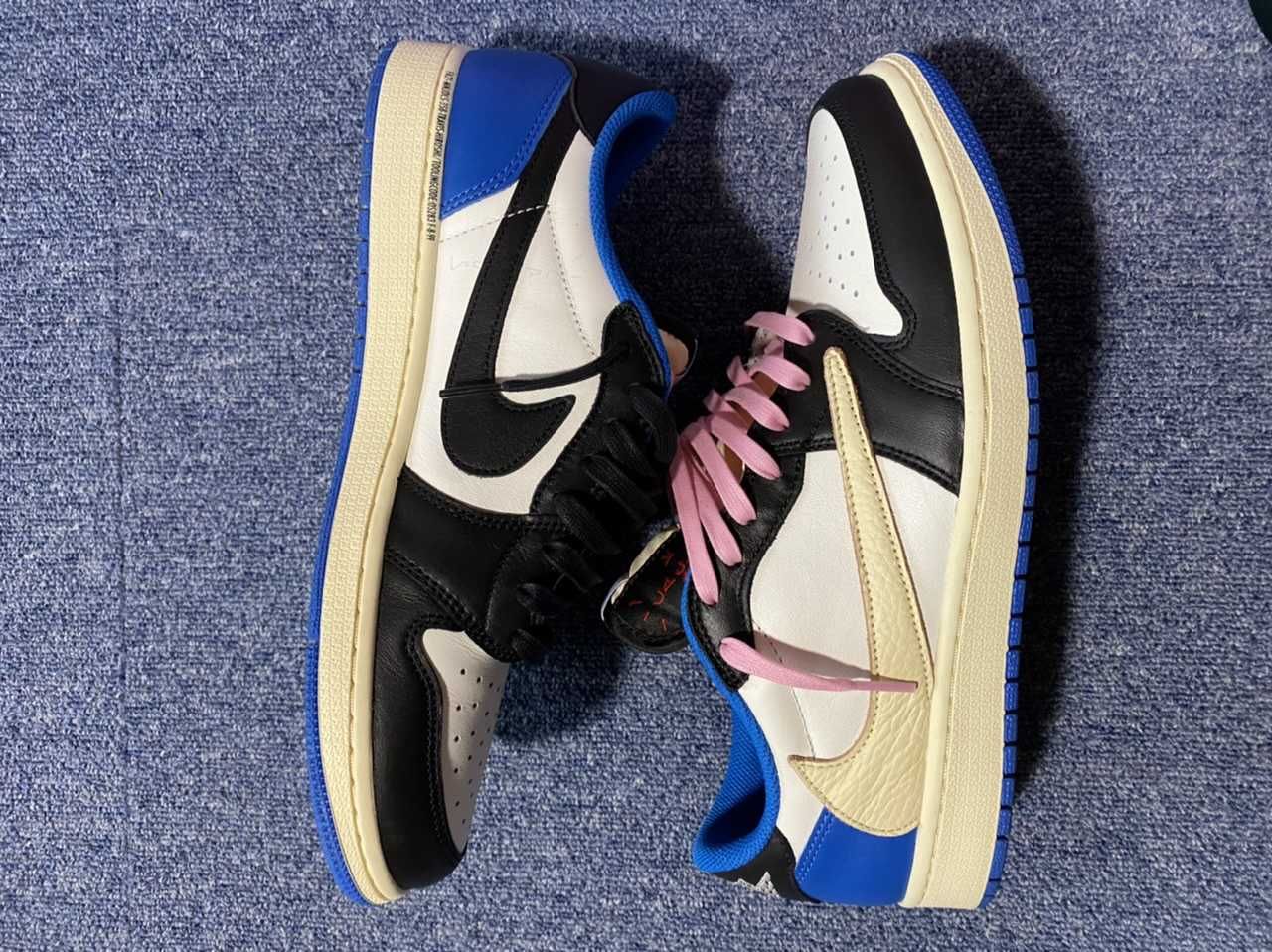 Travis Scott × fragment design × Nike Air Jordan 1 Low OG SP "Military Blue"