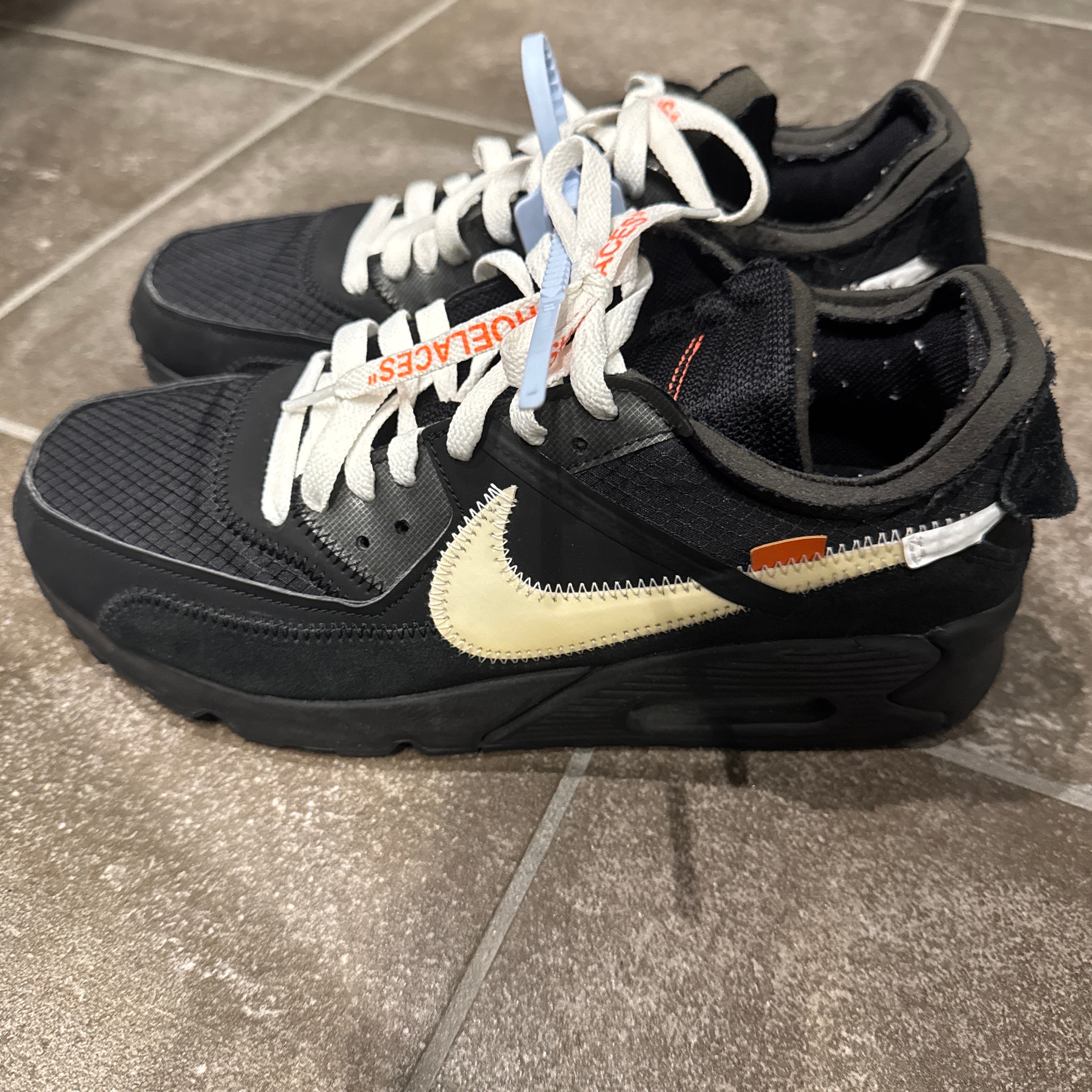 Off-White × Nike Air Max 90 "Black/Black-Cone-White"
