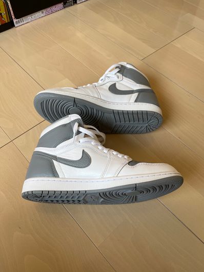 Nike Air Jordan 1 High OG "Stealth"