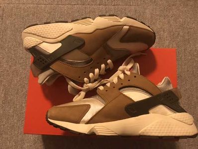 Stussy × Nike Air Huarache "Desert Oak"