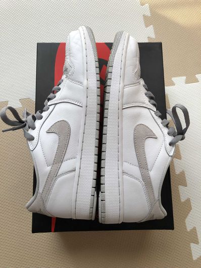 Nike Air Jordan 1 Low OG "Neutral Grey"