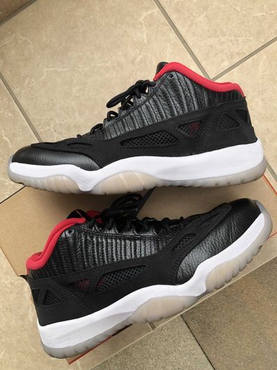 Air Jordan 11 Low IE "Bred"