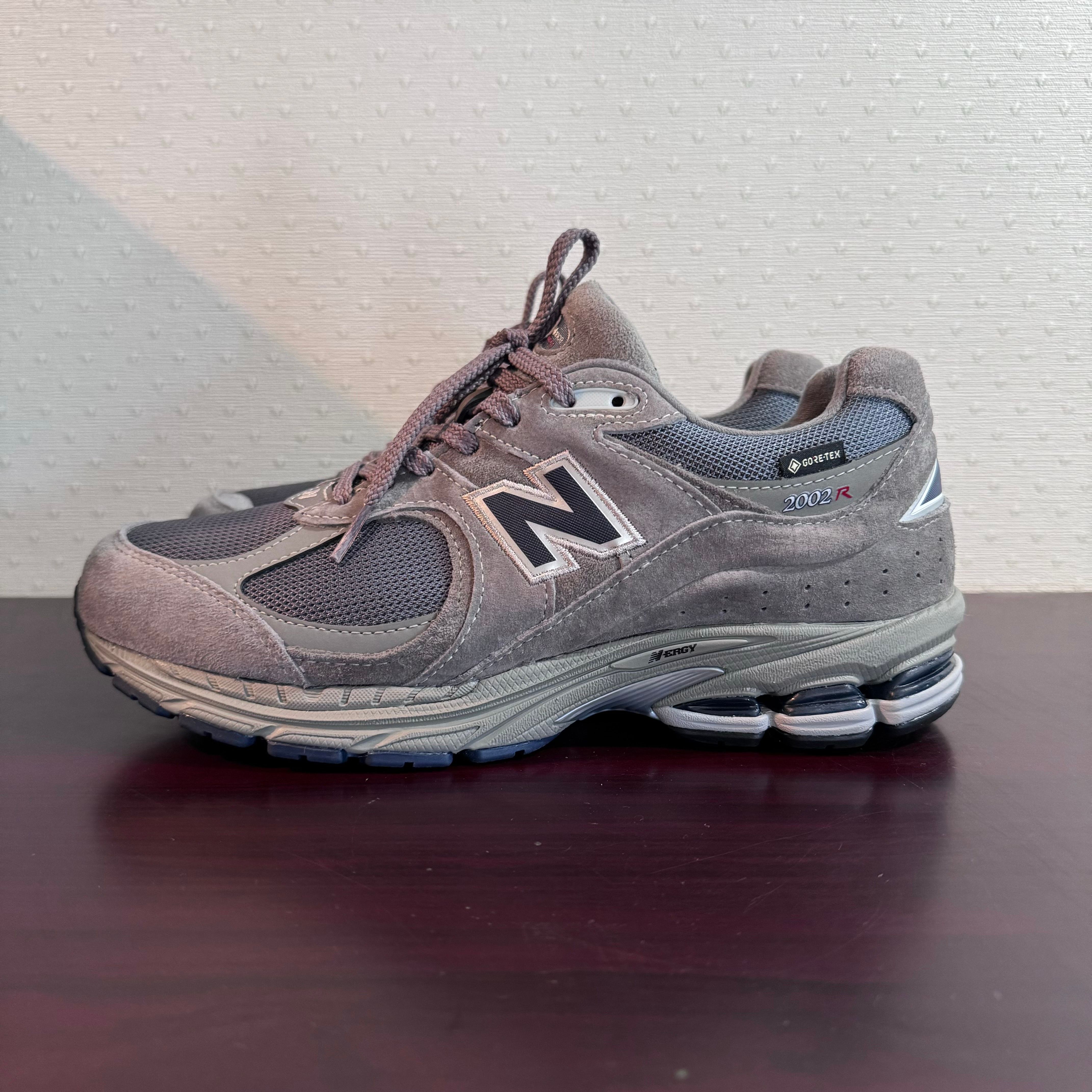 New Balance 2002R GORE-TEX "Castlerock"