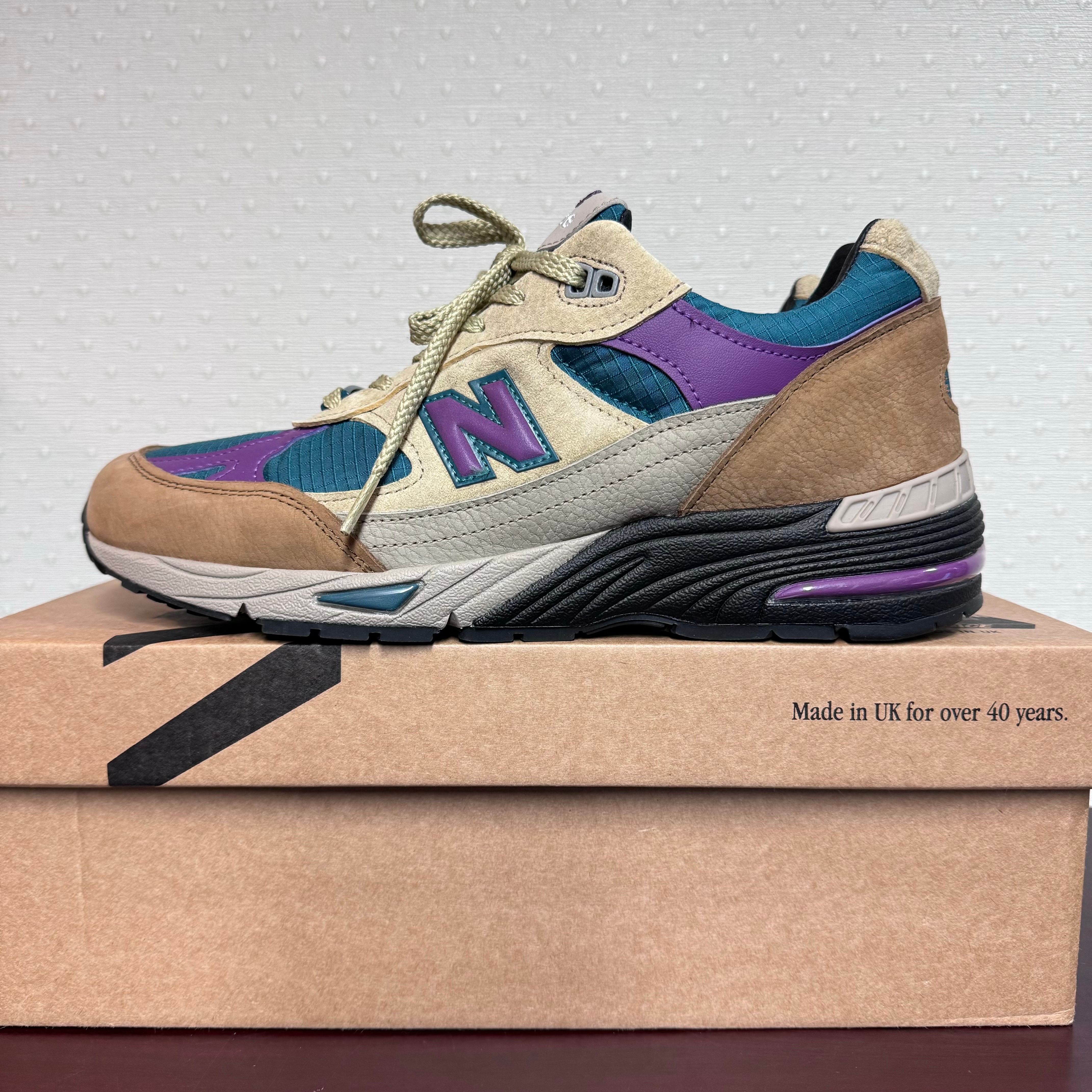 Palace × New Balance 991 "Taupe"