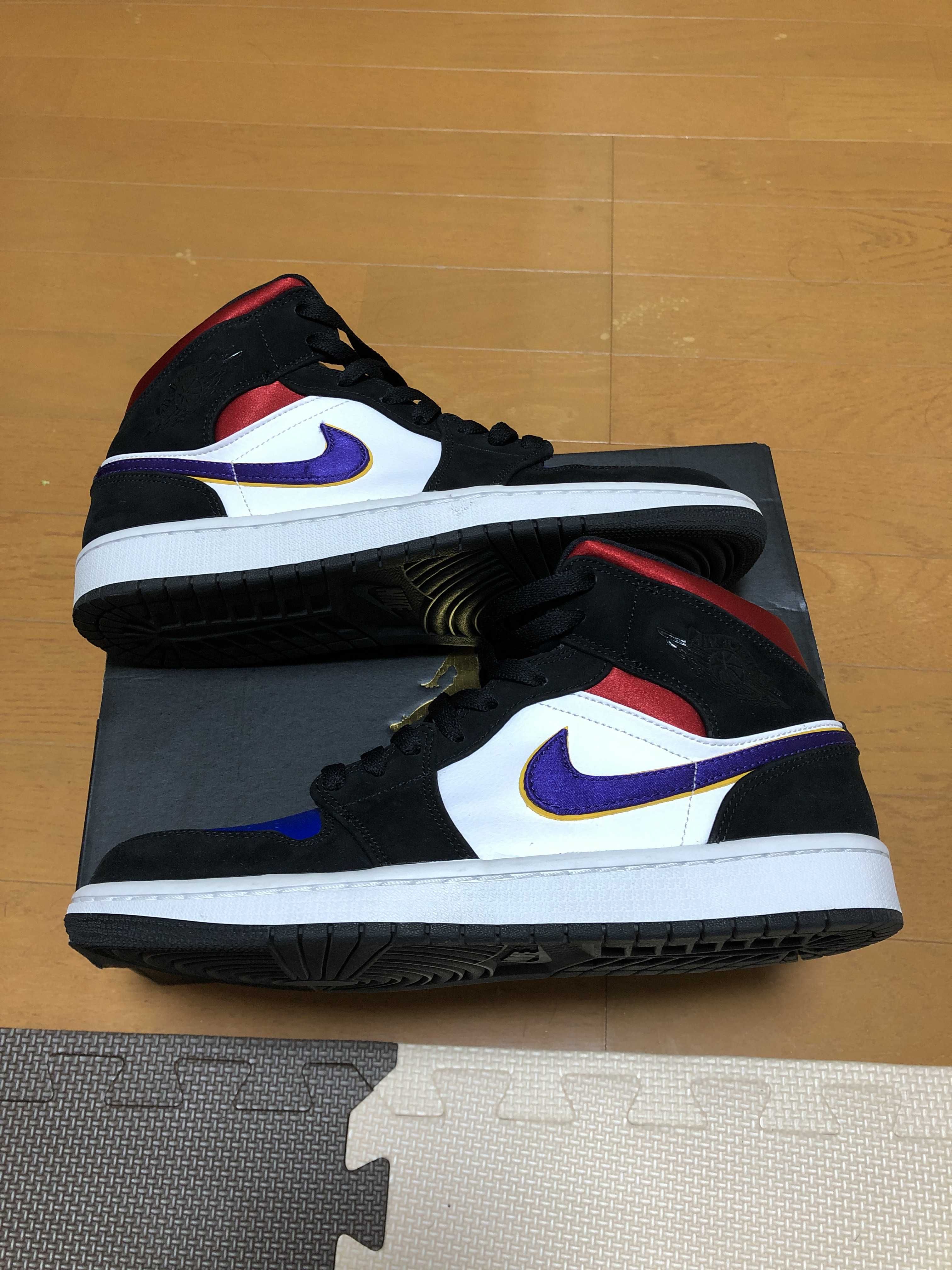 NIKE AIR JORDAN 1 MID "LAKERS TOP 3"