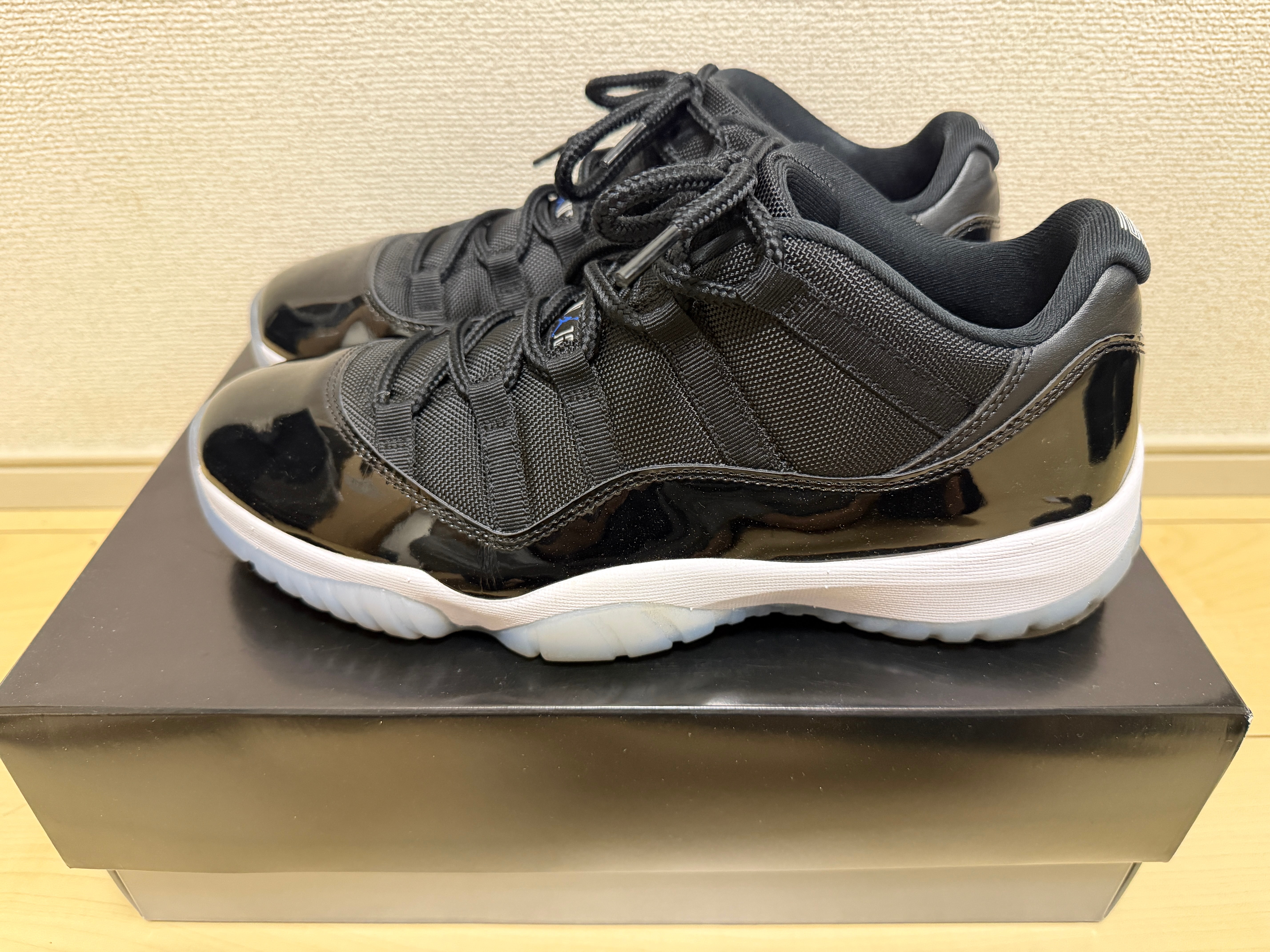 エアジョーダン11(AJ11) 人気の新作/中古通販【スニーカーダンク】