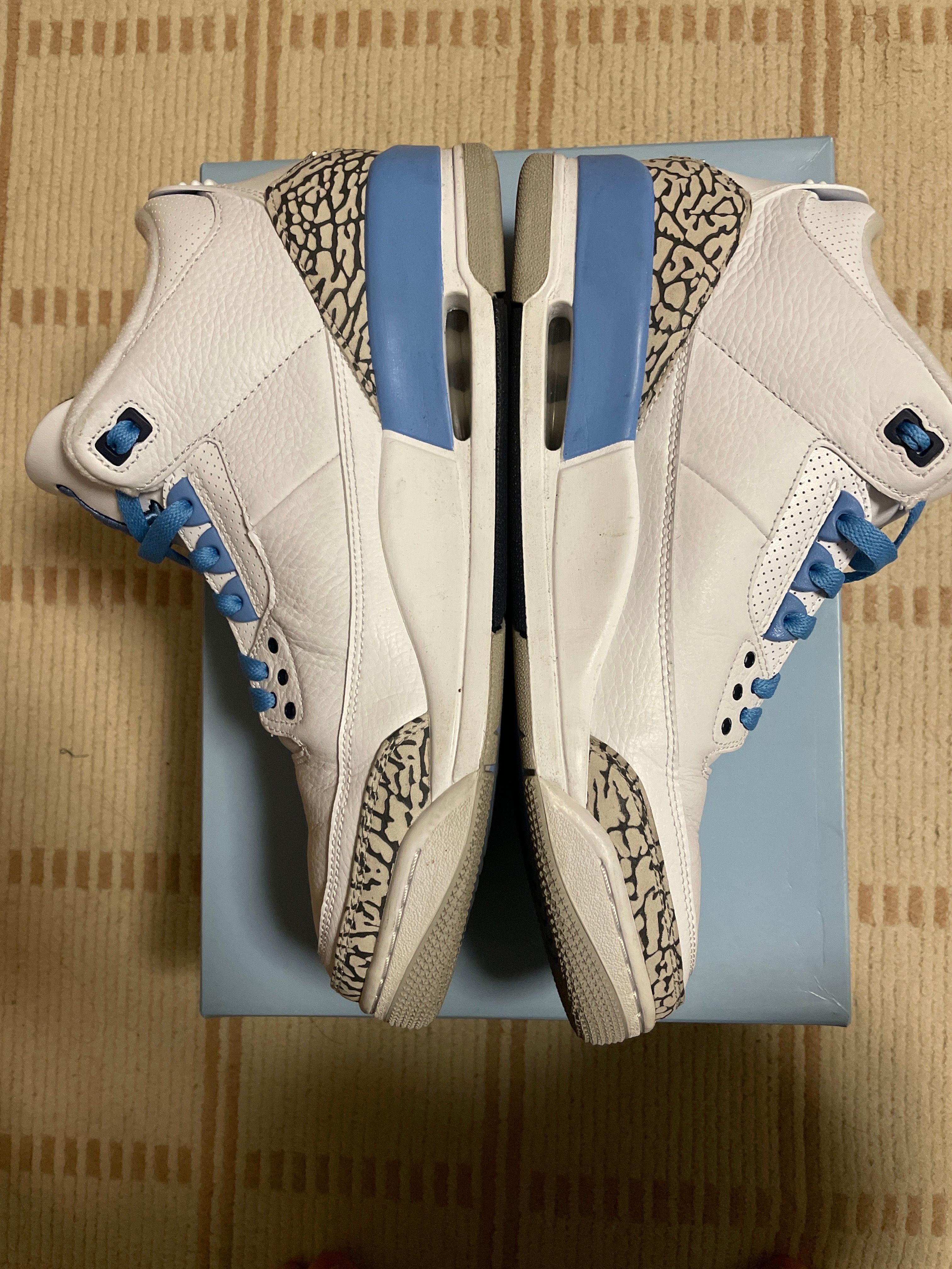 Nike Air Jordan 3 Retro "UNC" (2020)