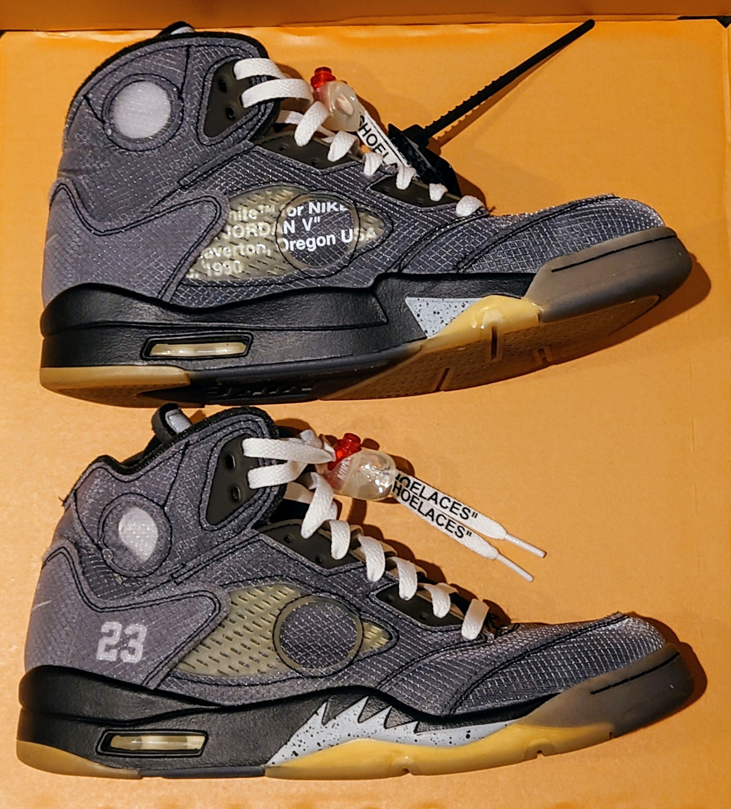 Off-White × Nike Air Jordan 5 "Black/Muslin/Fire Red"