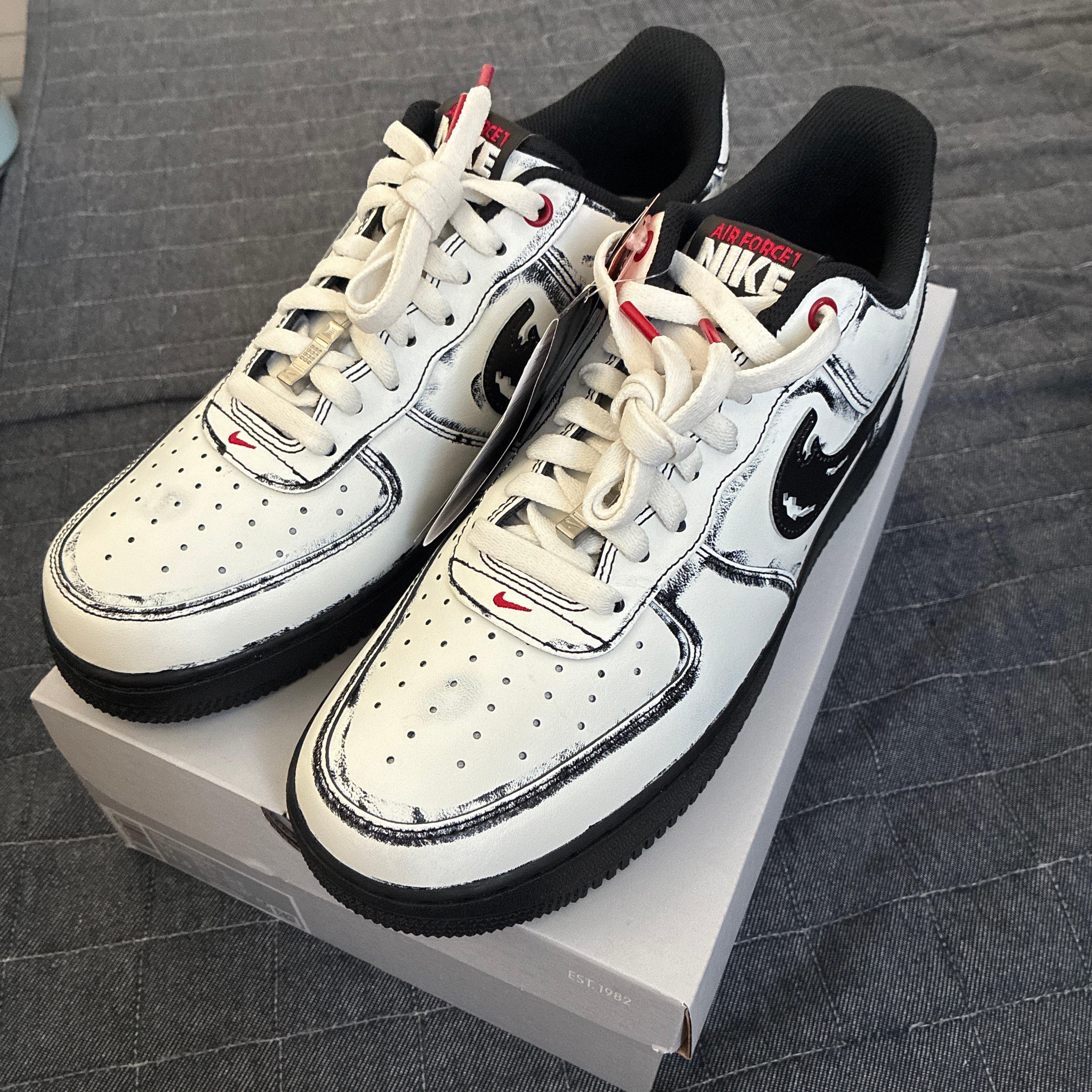 Nike Air Force 1 "Halloween/Scream"
