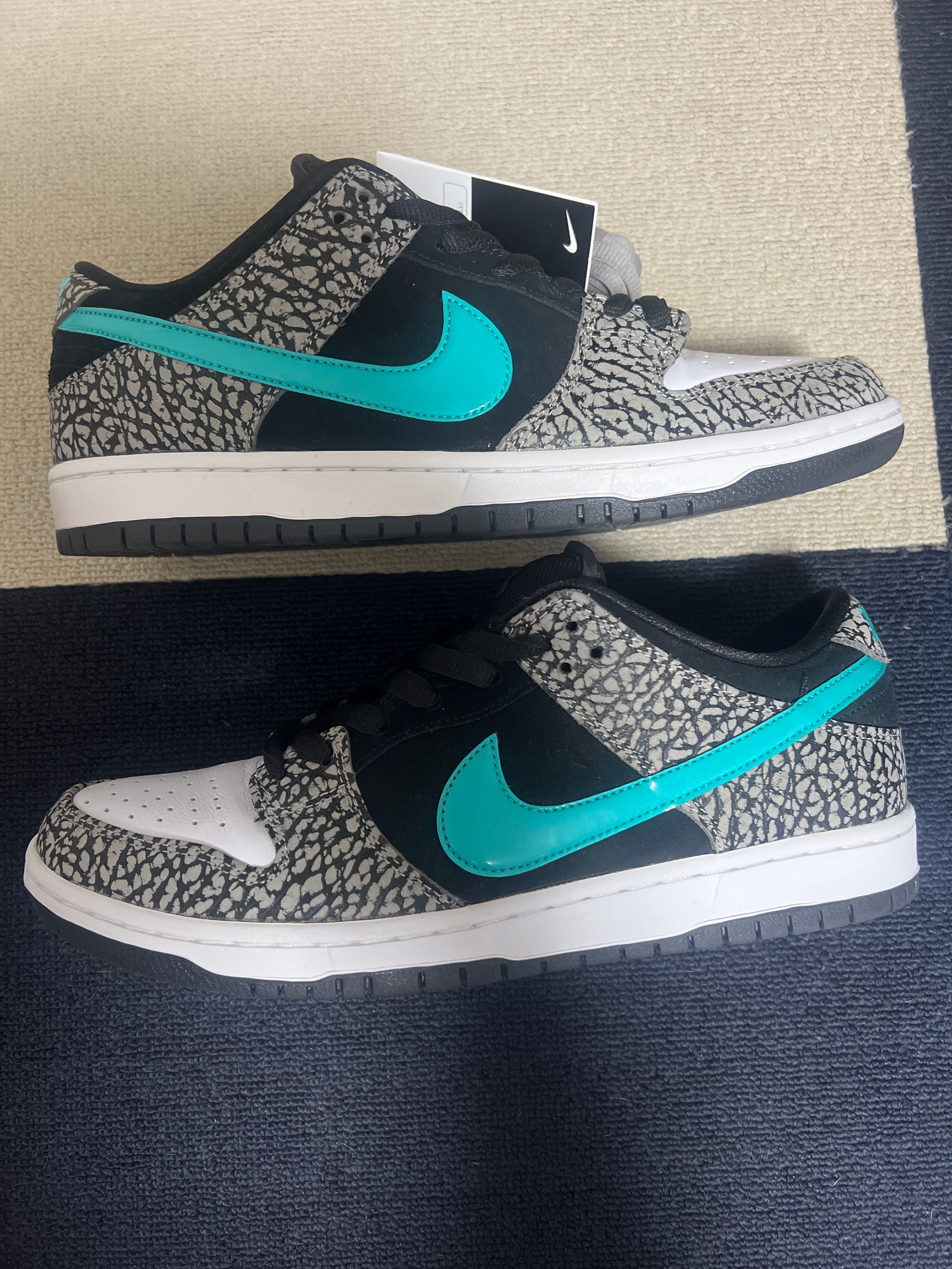 Nike SB Dunk Low "Elephant/Safari"