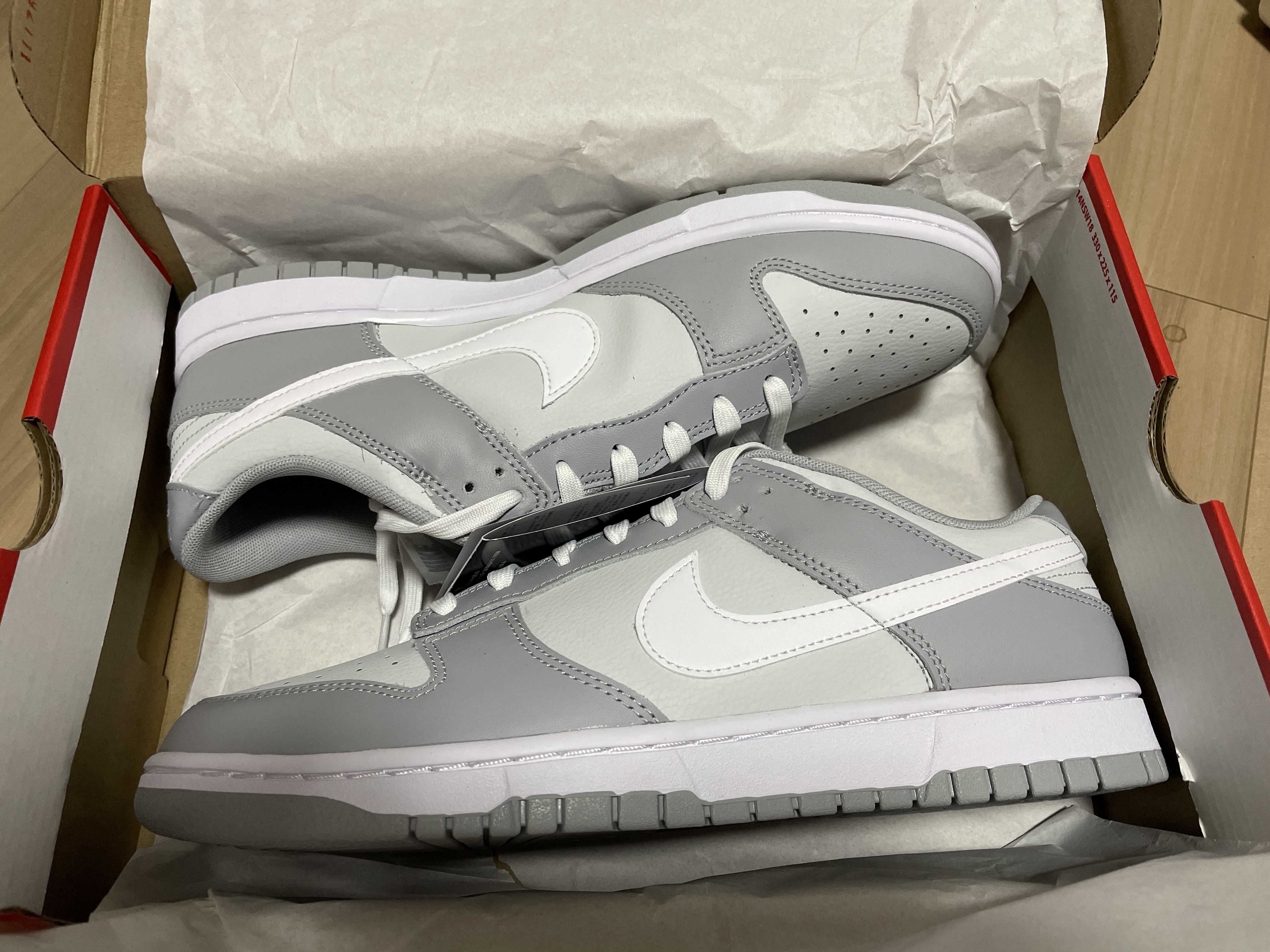 Nike Dunk Low "Pure Platinum/White/Wolf Gray"