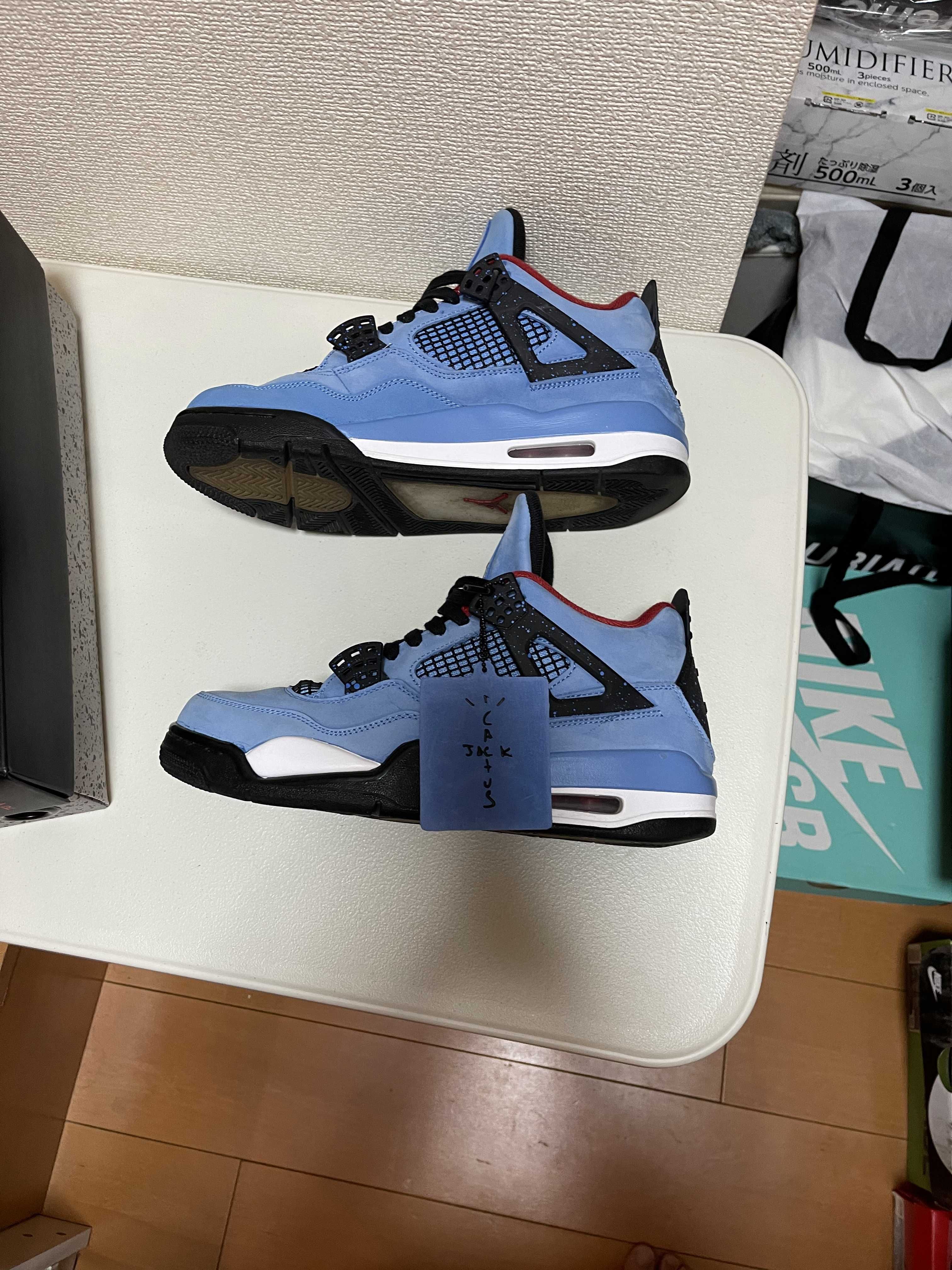 Travis Scott × Nike Air Jordan 4 Retro Cactus Jack "University Blue"