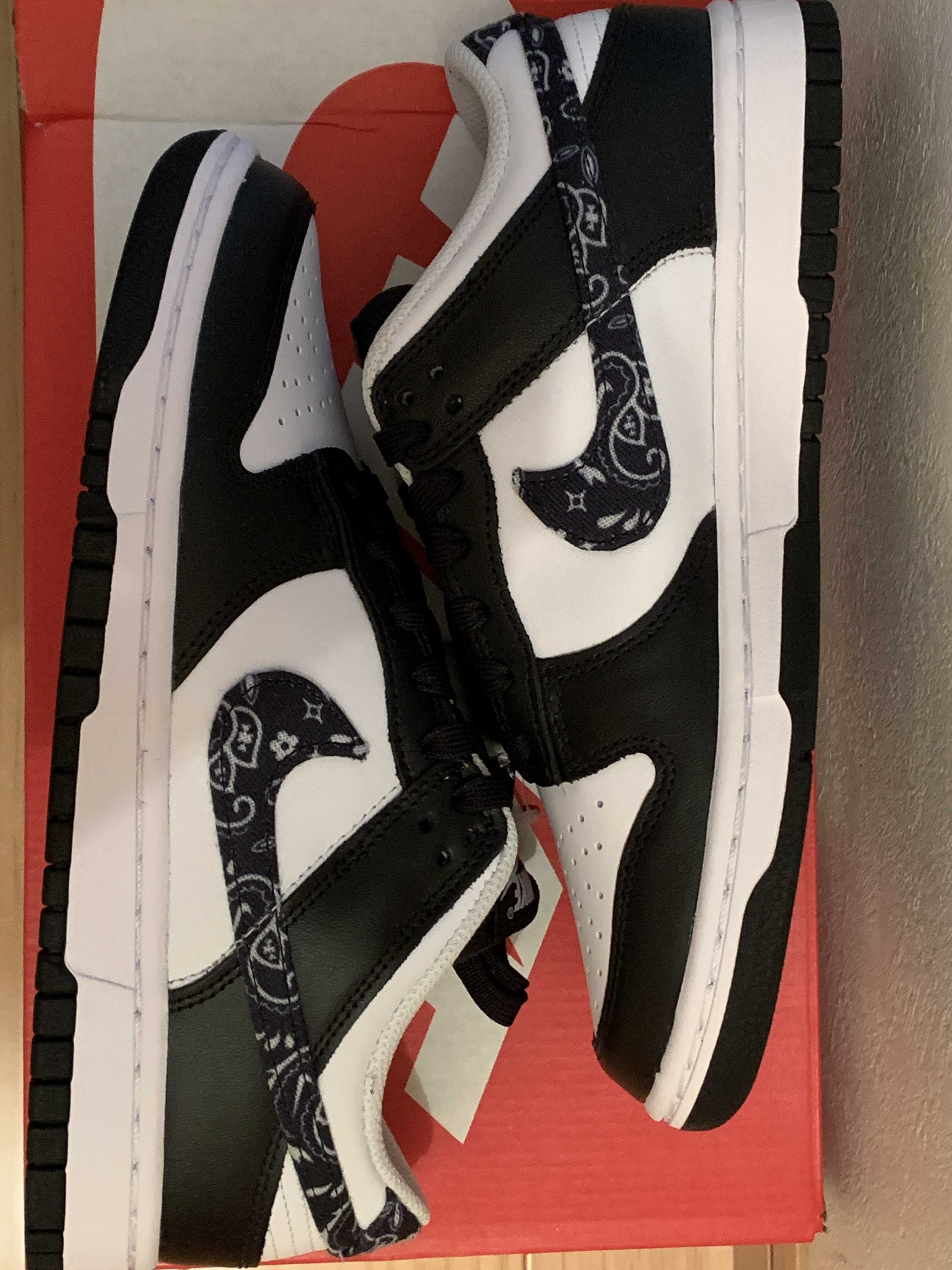 Nike Women's Dunk Low ESS "Black Paisley"